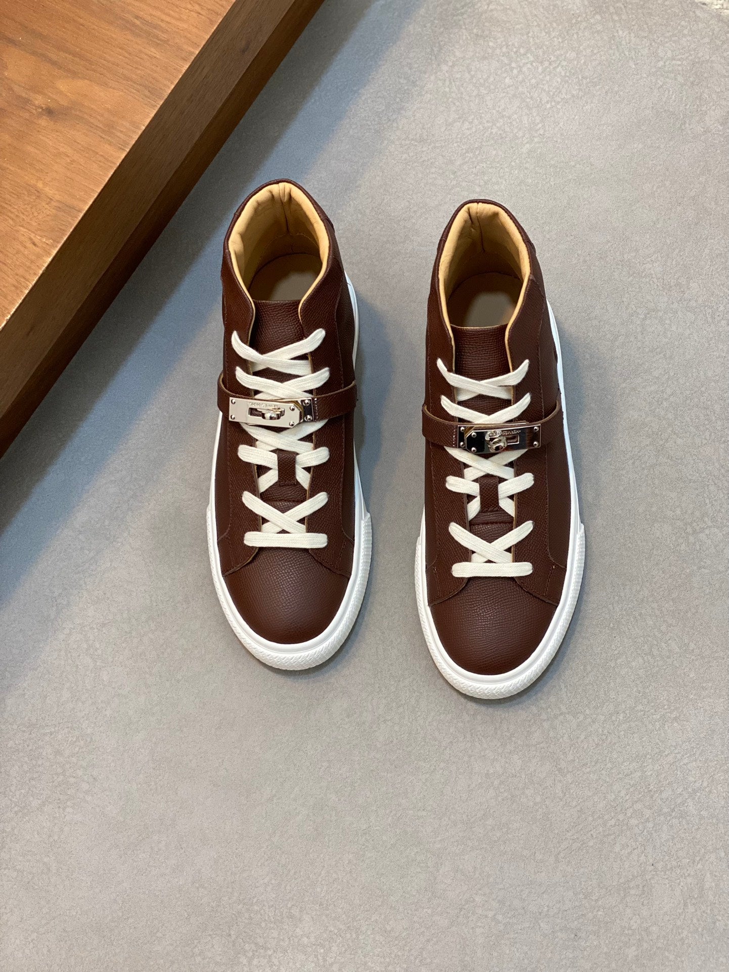 LuxluxHouse Best Quality Shoes Hermes