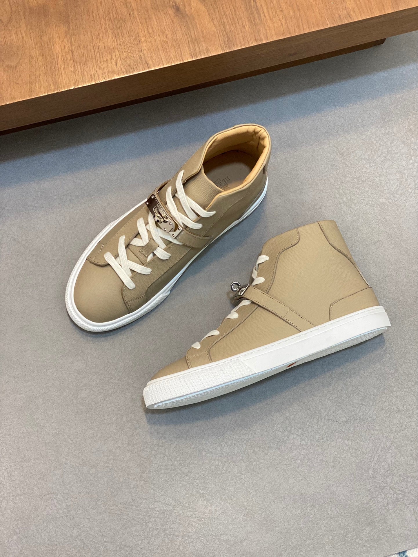 LuxluxHouse Best Quality Shoes Hermes
