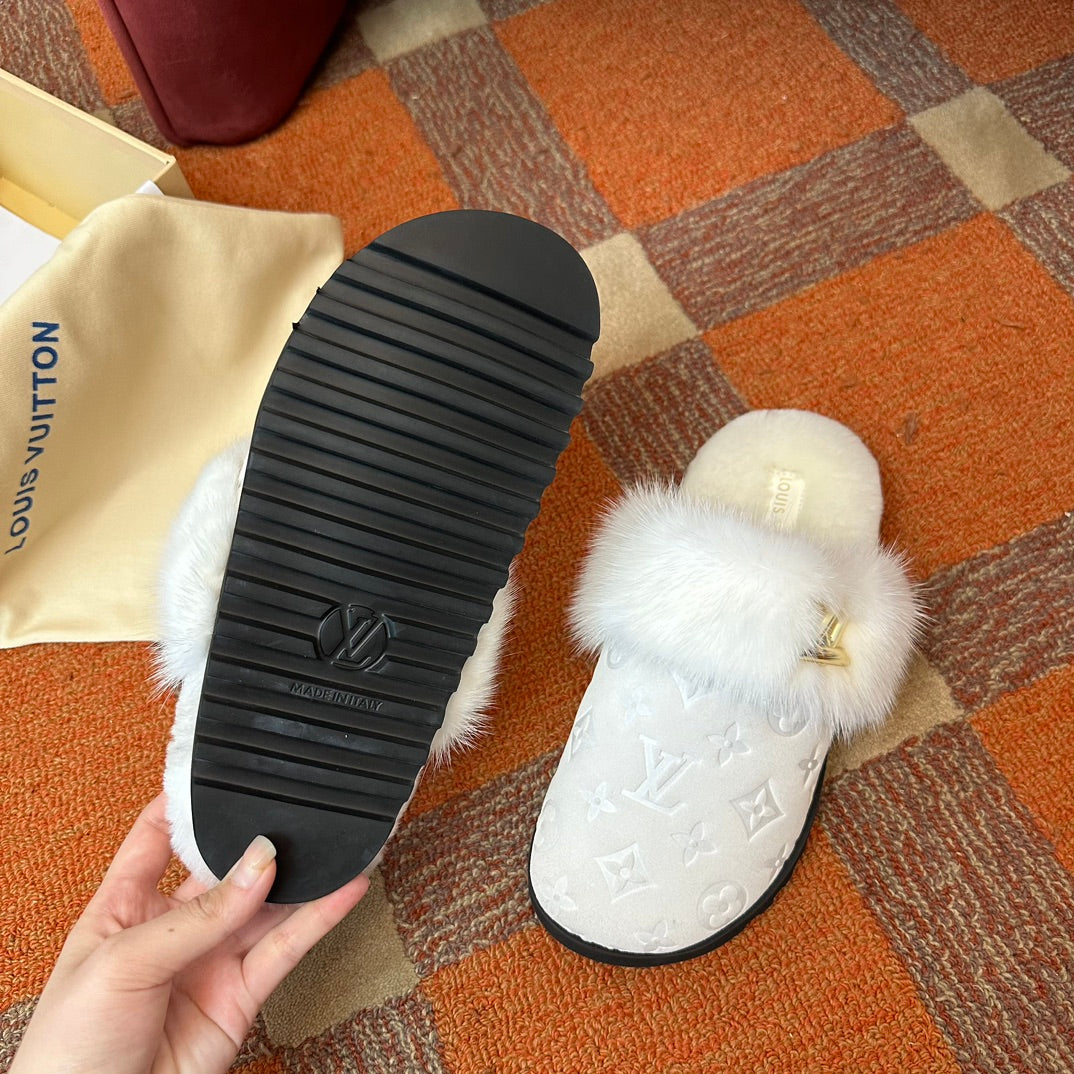 LuxluxHouse Best Quality Women Shoes Louis Vuitton