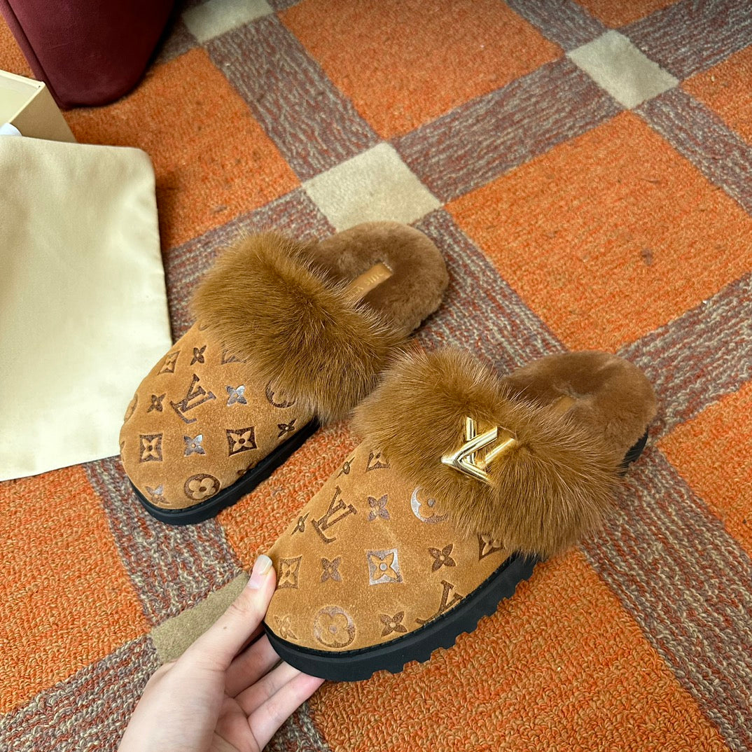 LuxluxHouse Best Quality Women Shoes Louis Vuitton