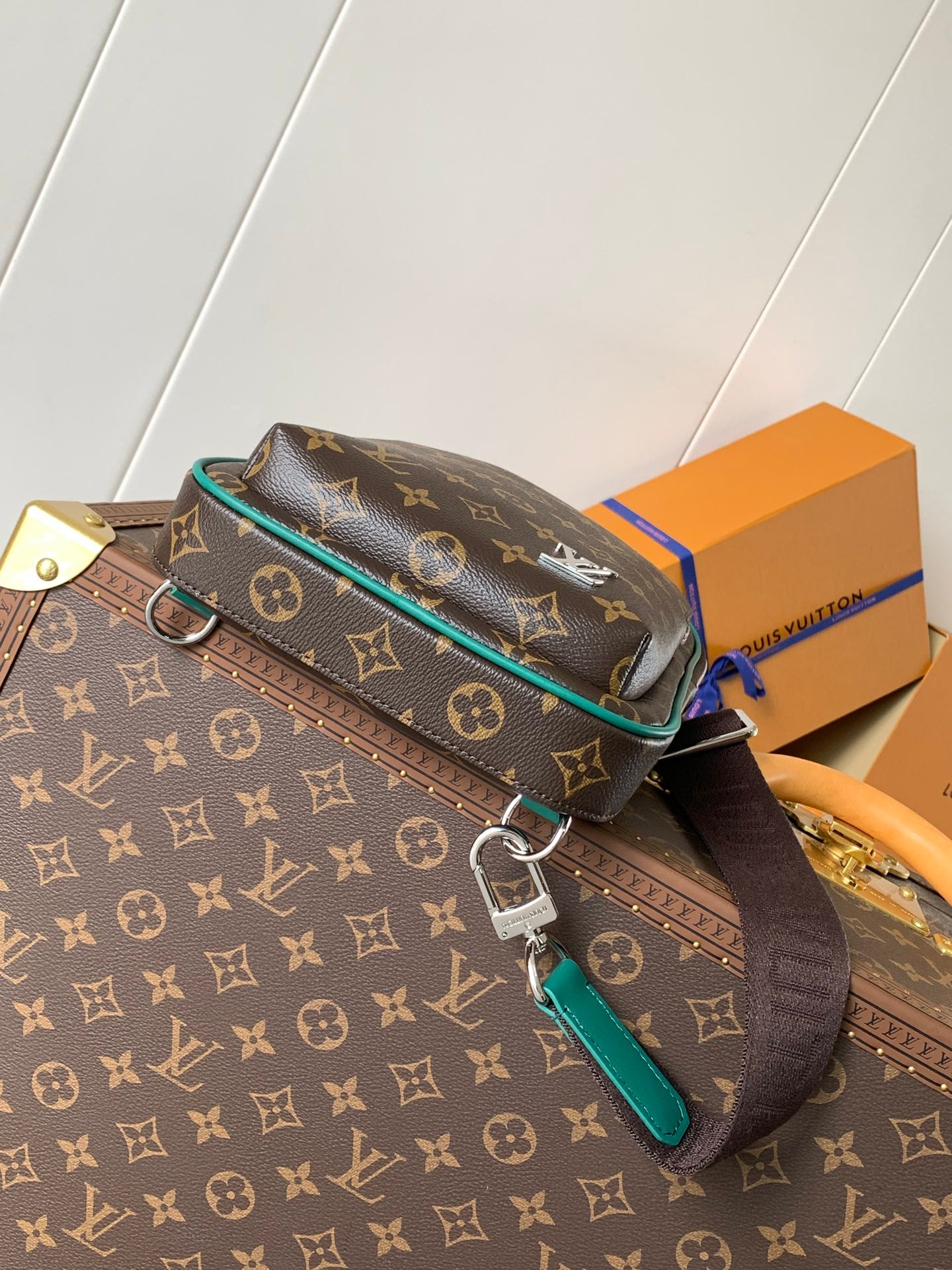 LuxluxHouse Best Quality Bags Louis Vuitton Men