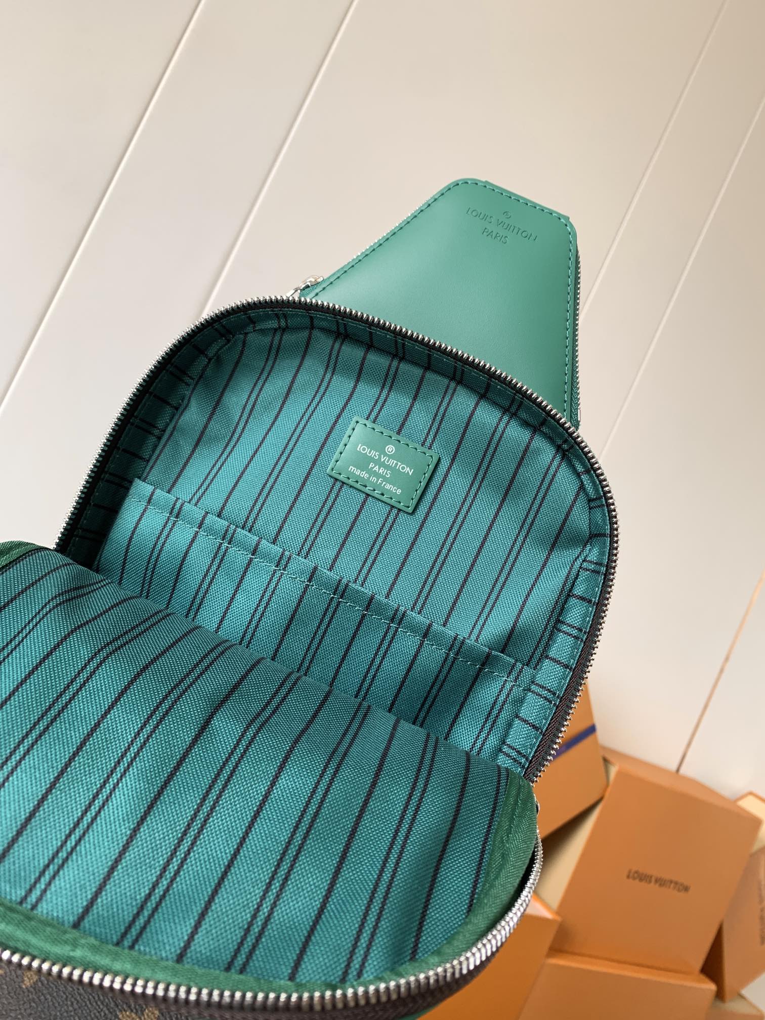 LuxluxHouse Best Quality Bags Louis Vuitton Men
