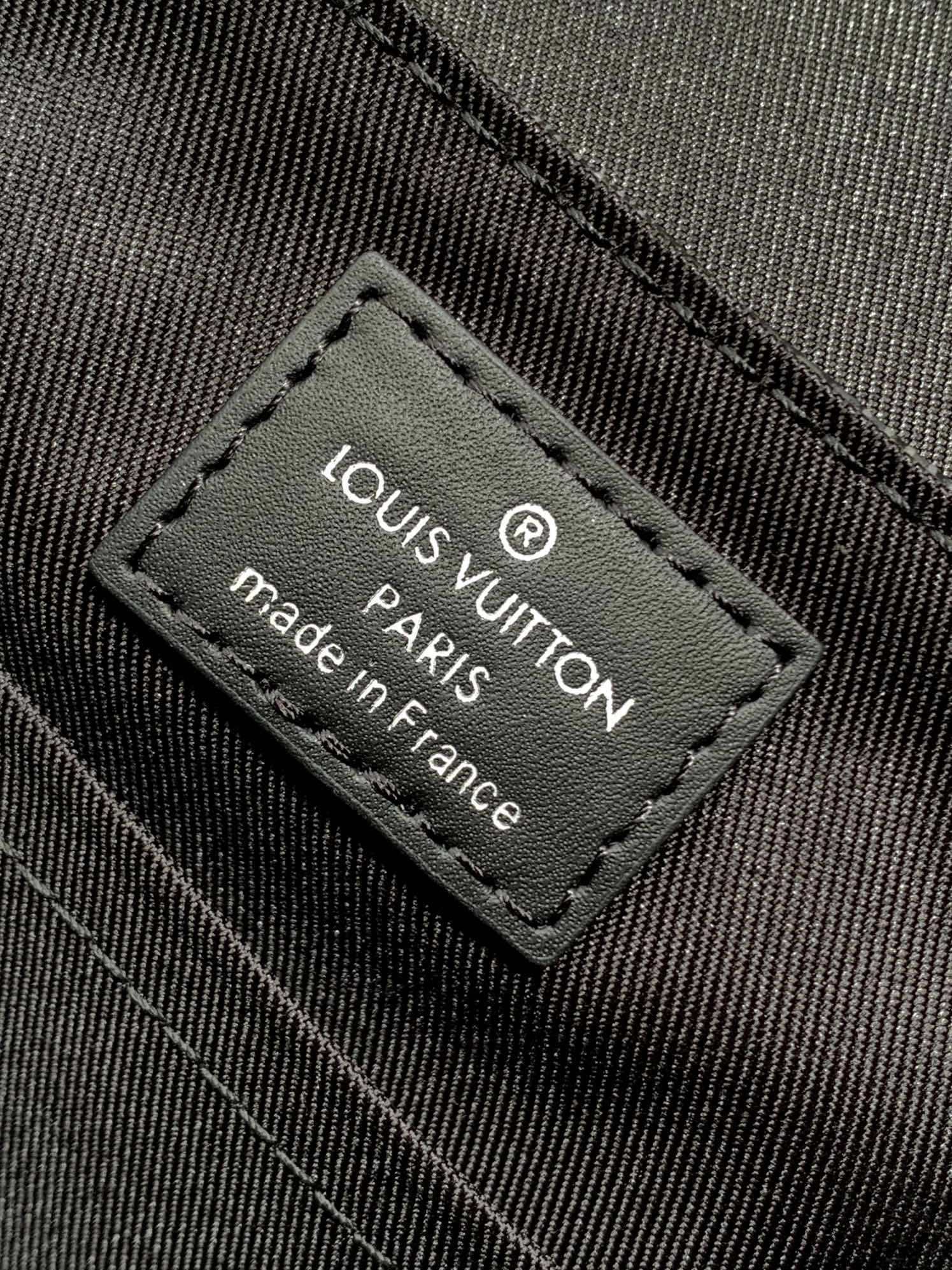 LuxluxHouse Best Quality Bags Louis Vuitton Men