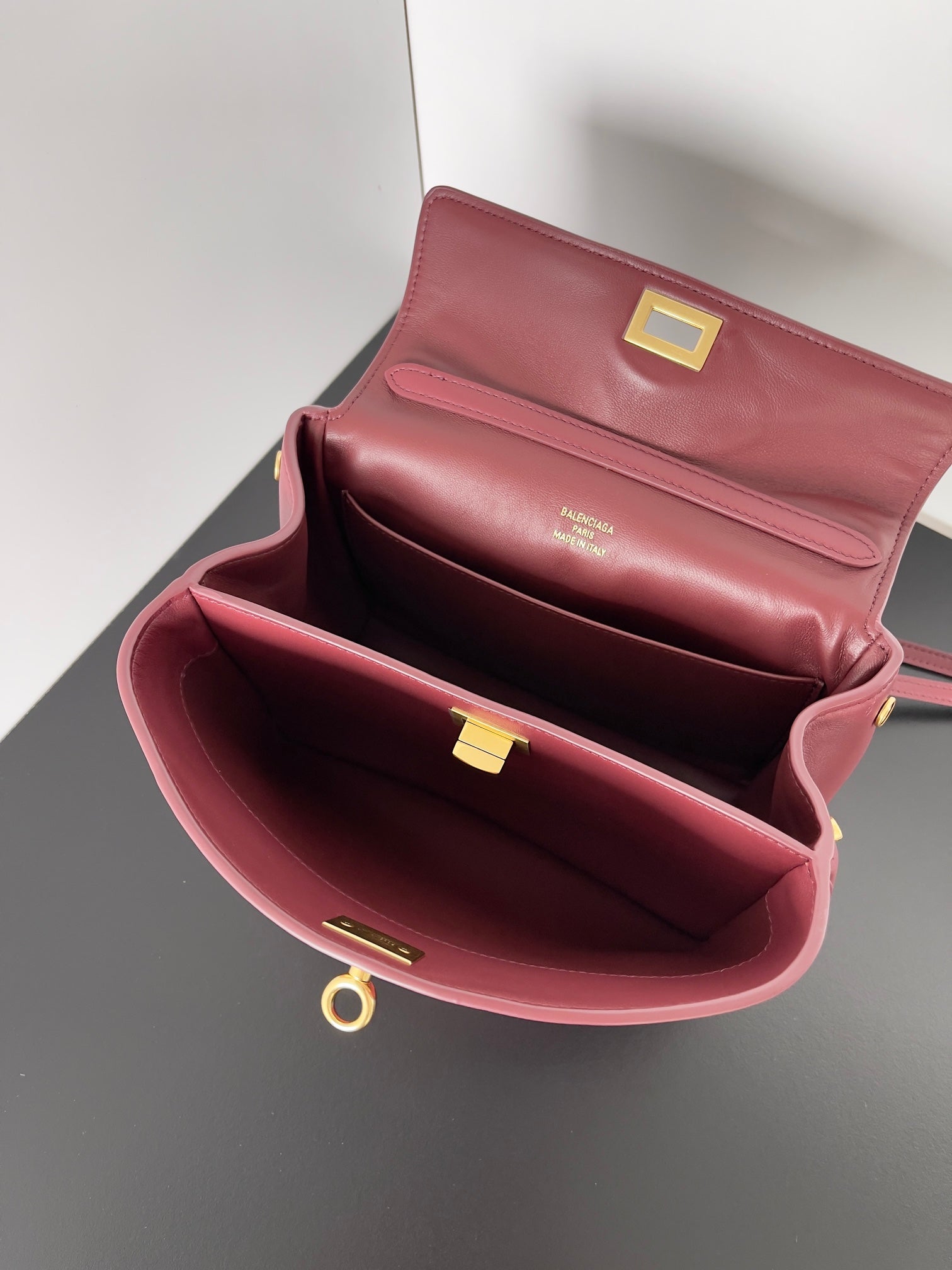 LuxluxHouse Best Quality Bags Balenciaga
