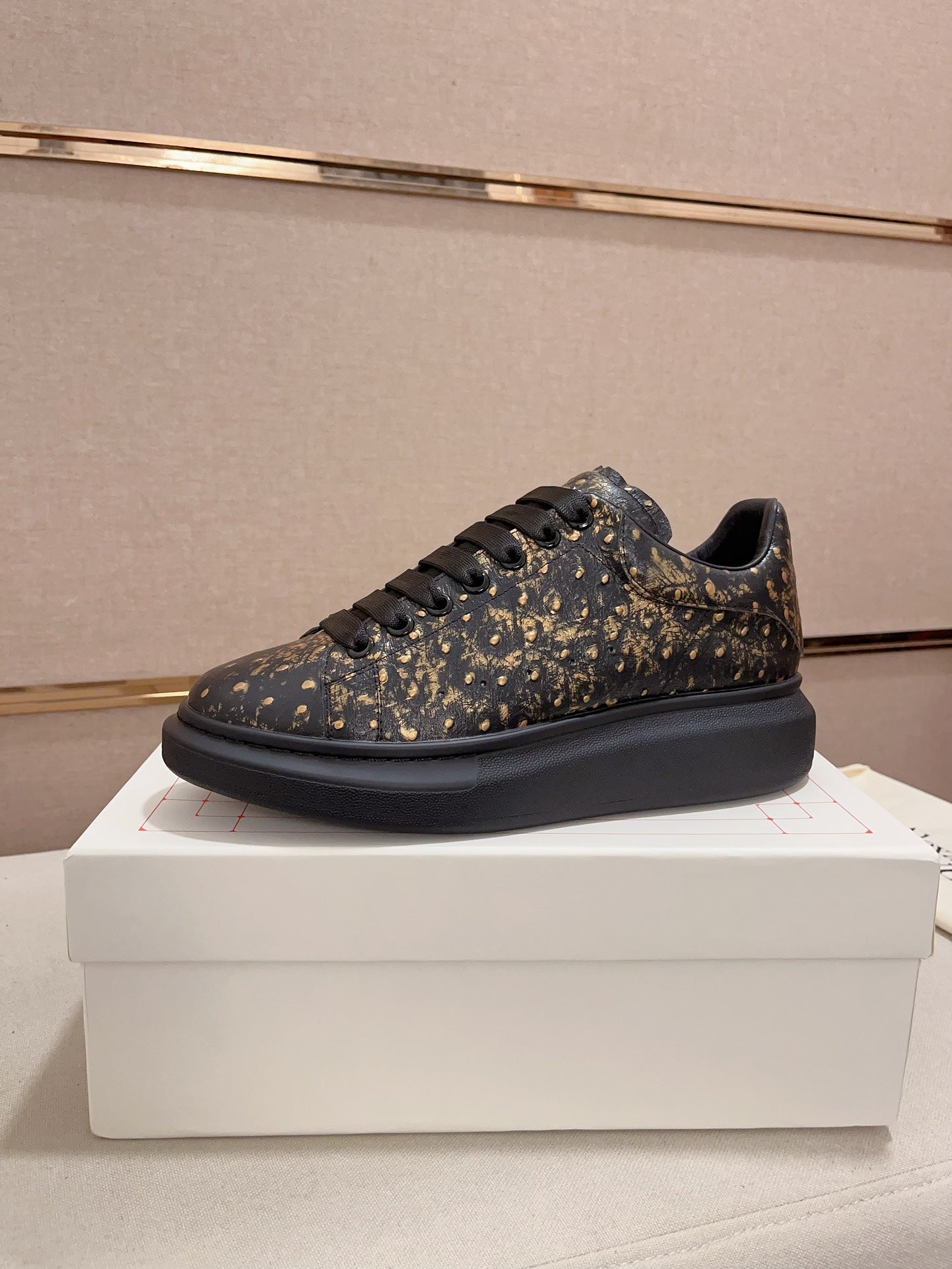 LuxluxHouse Best Quality Shoes Alexander McQueen