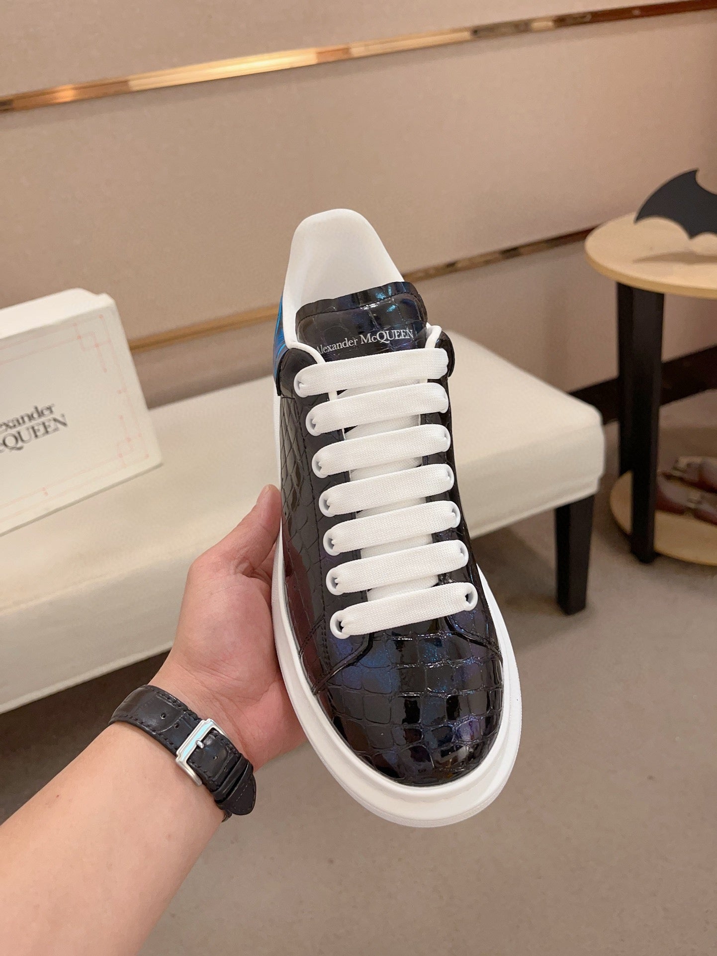 LuxluxHouse Best Quality Shoes Alexander McQueen