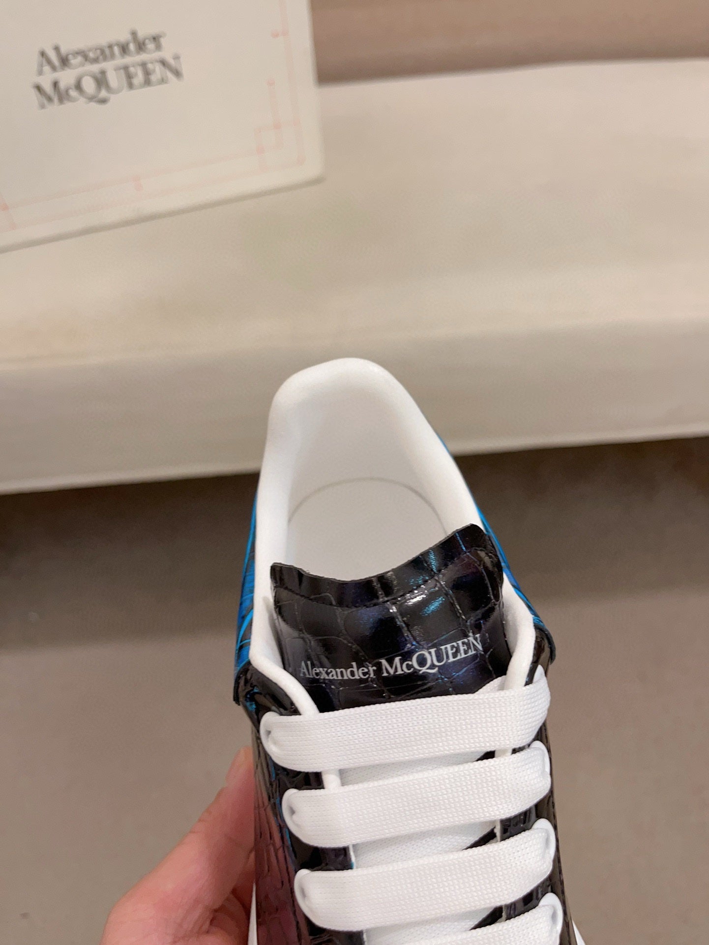 LuxluxHouse Best Quality Shoes Alexander McQueen
