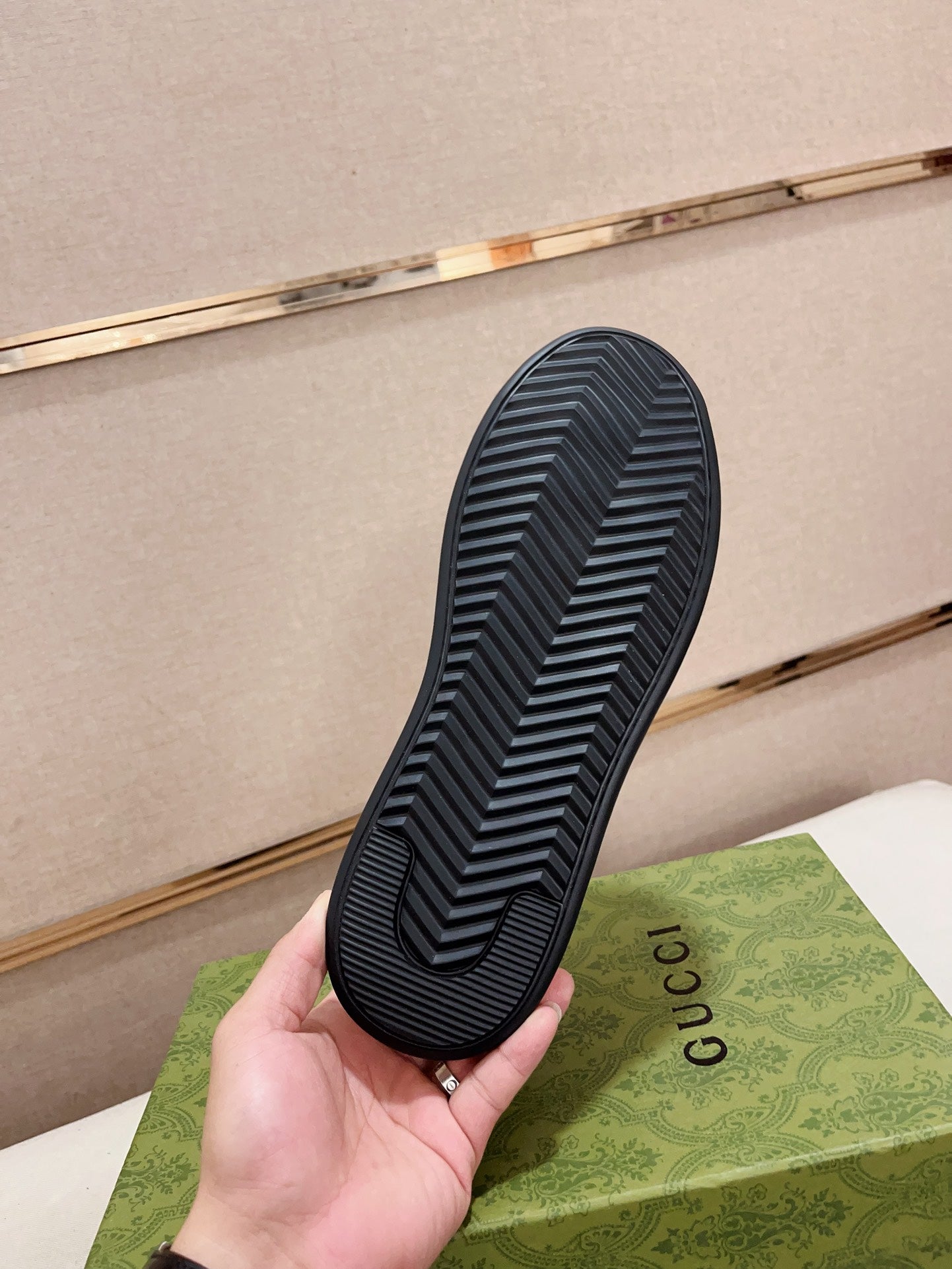 LuxluxHouse Best Quality Shoes Gucci