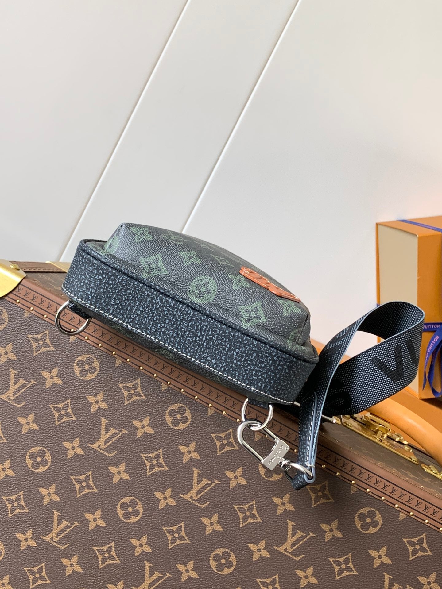 LuxluxHouse Best Quality Bags Louis Vuitton Men