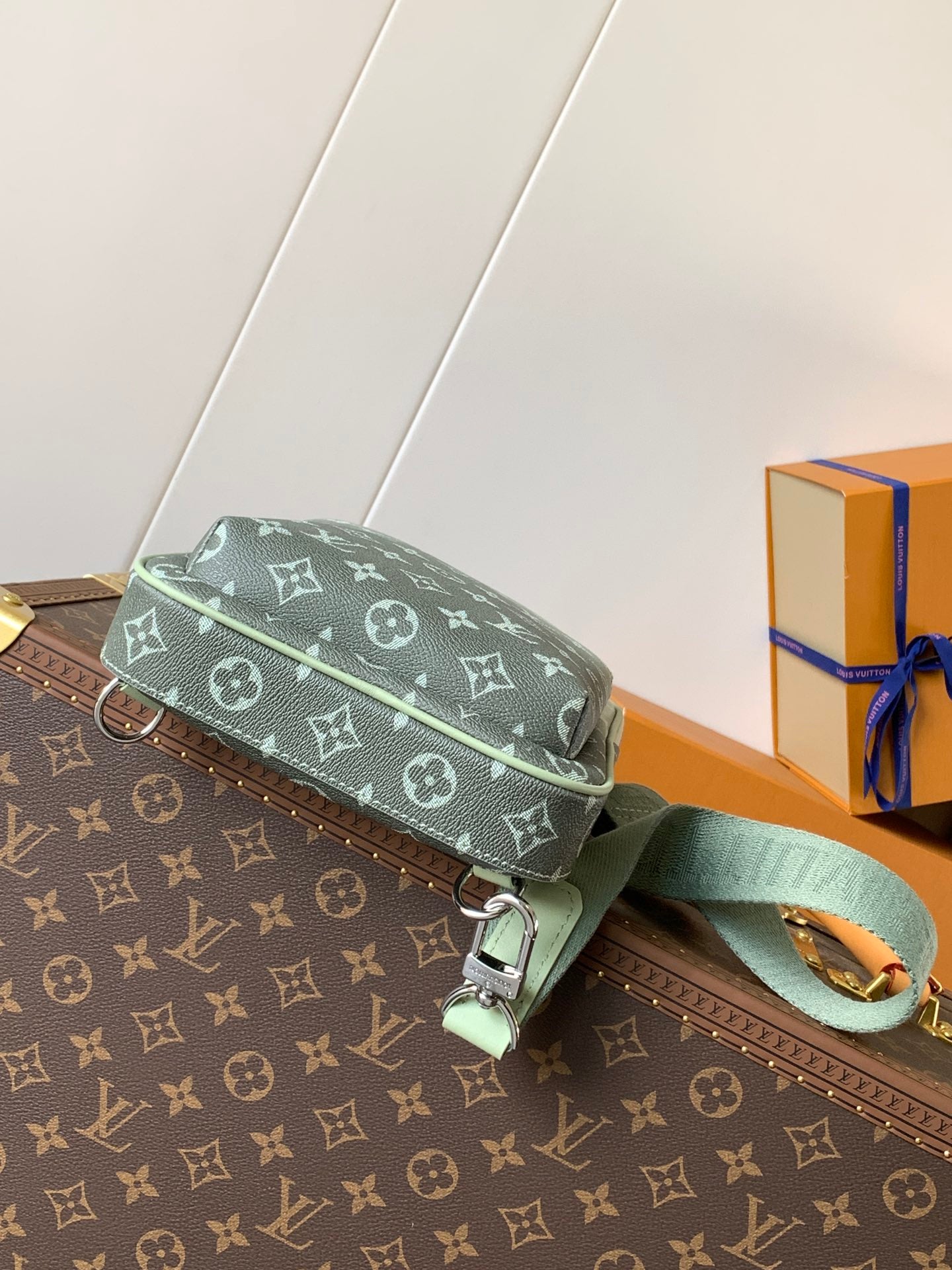 LuxluxHouse Best Quality Bags Louis Vuitton Men