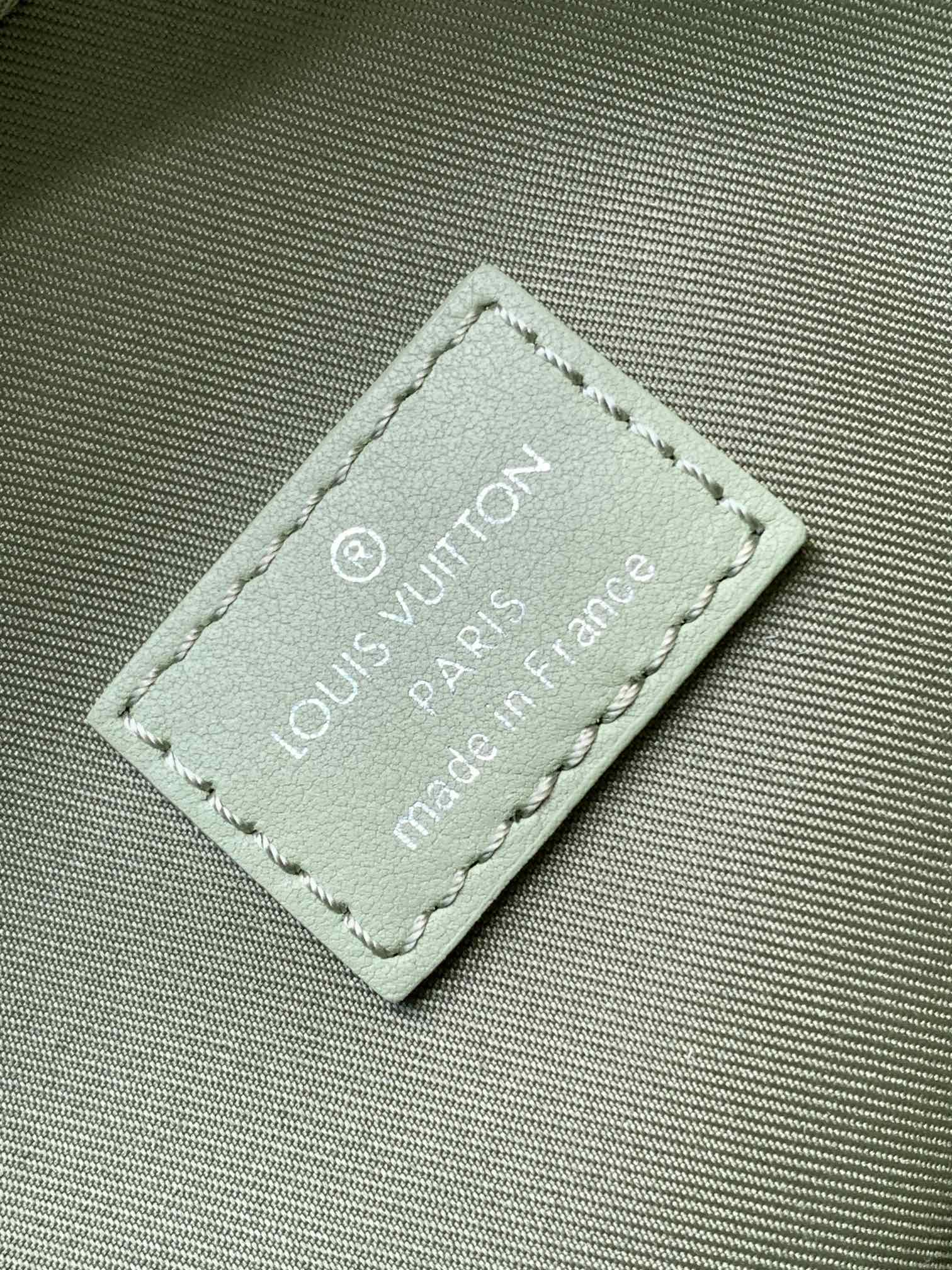LuxluxHouse Best Quality Bags Louis Vuitton Men