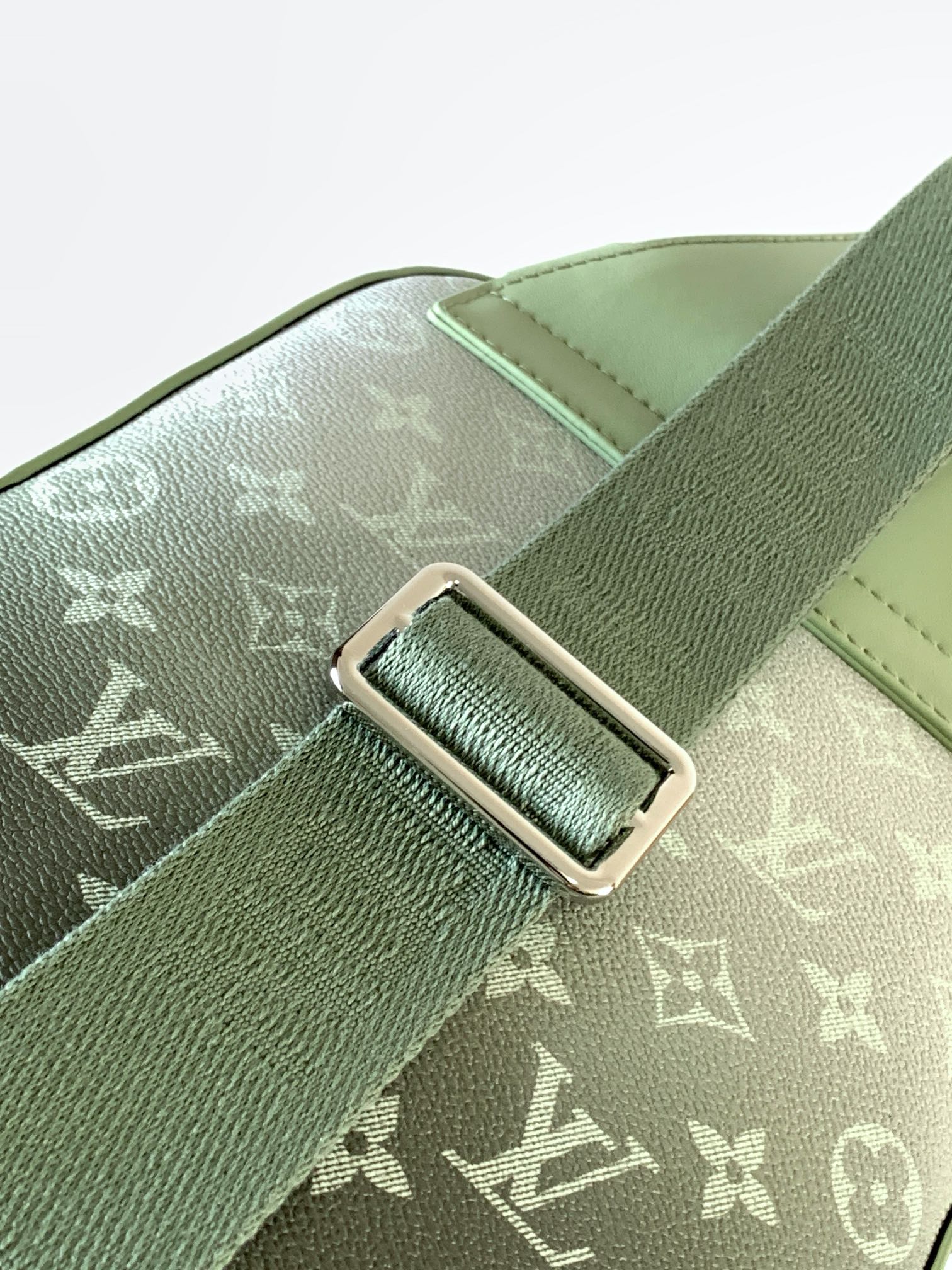 LuxluxHouse Best Quality Bags Louis Vuitton Men