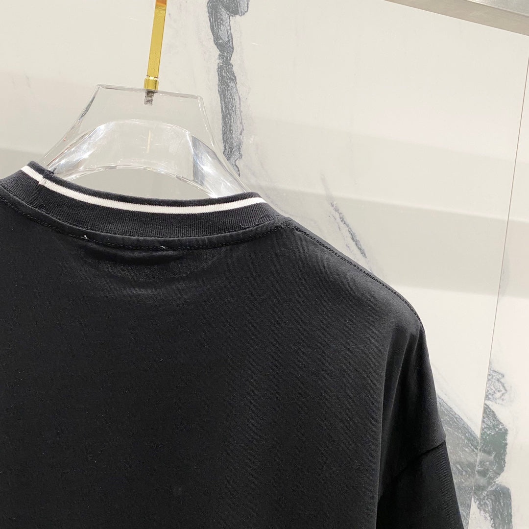 LuxluxHouse Best Quality Clothes T-shirt Prada