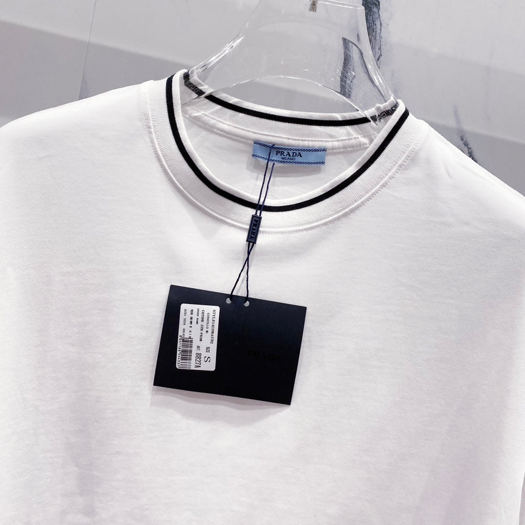 LuxluxHouse Best Quality Clothes T-shirt Prada