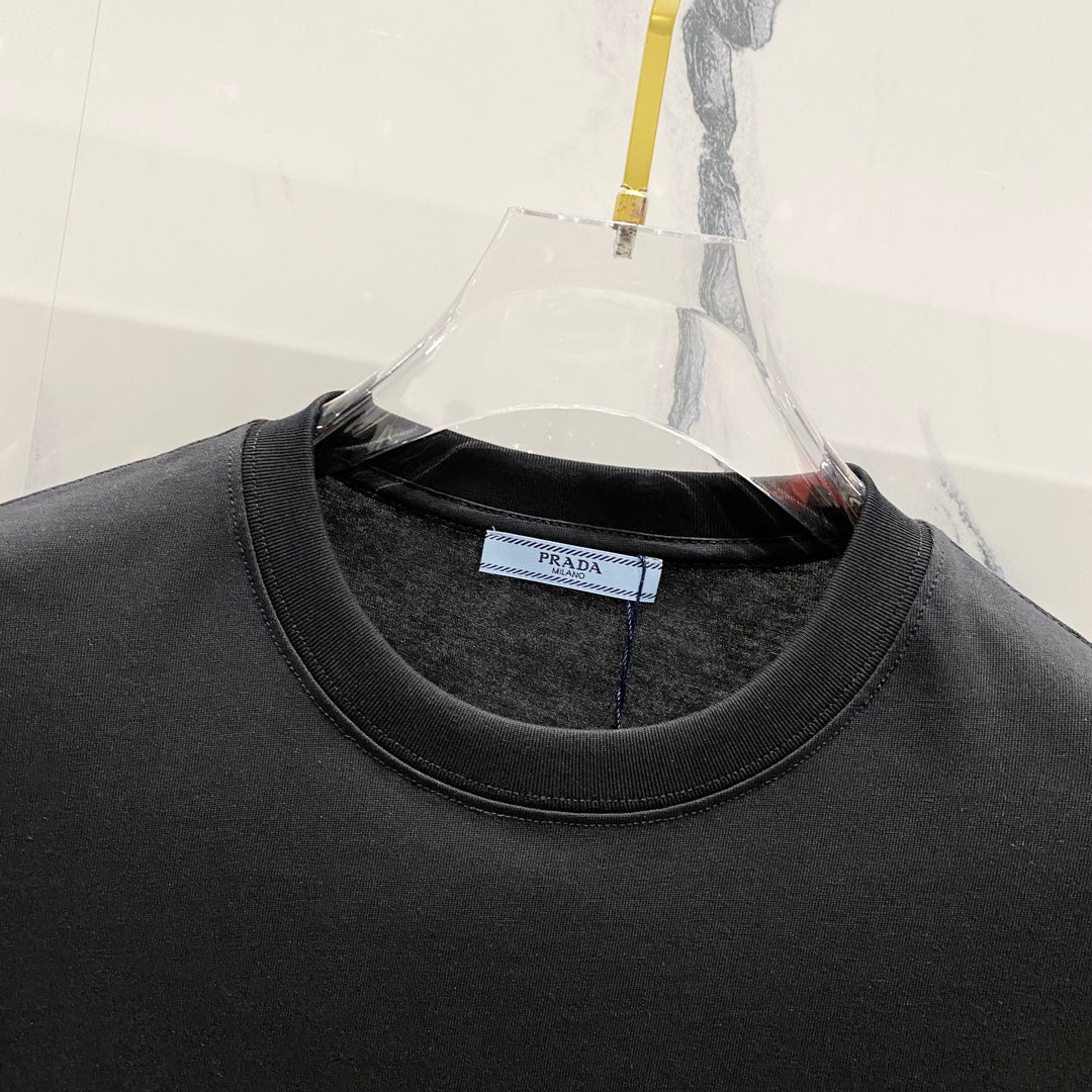 LuxluxHouse Best Quality Clothes T-shirt Prada