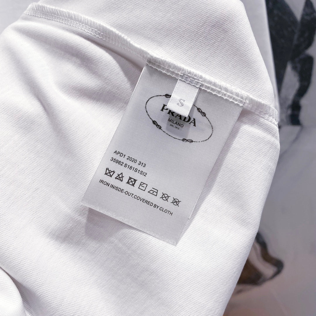 LuxluxHouse Best Quality Clothes T-shirt Prada