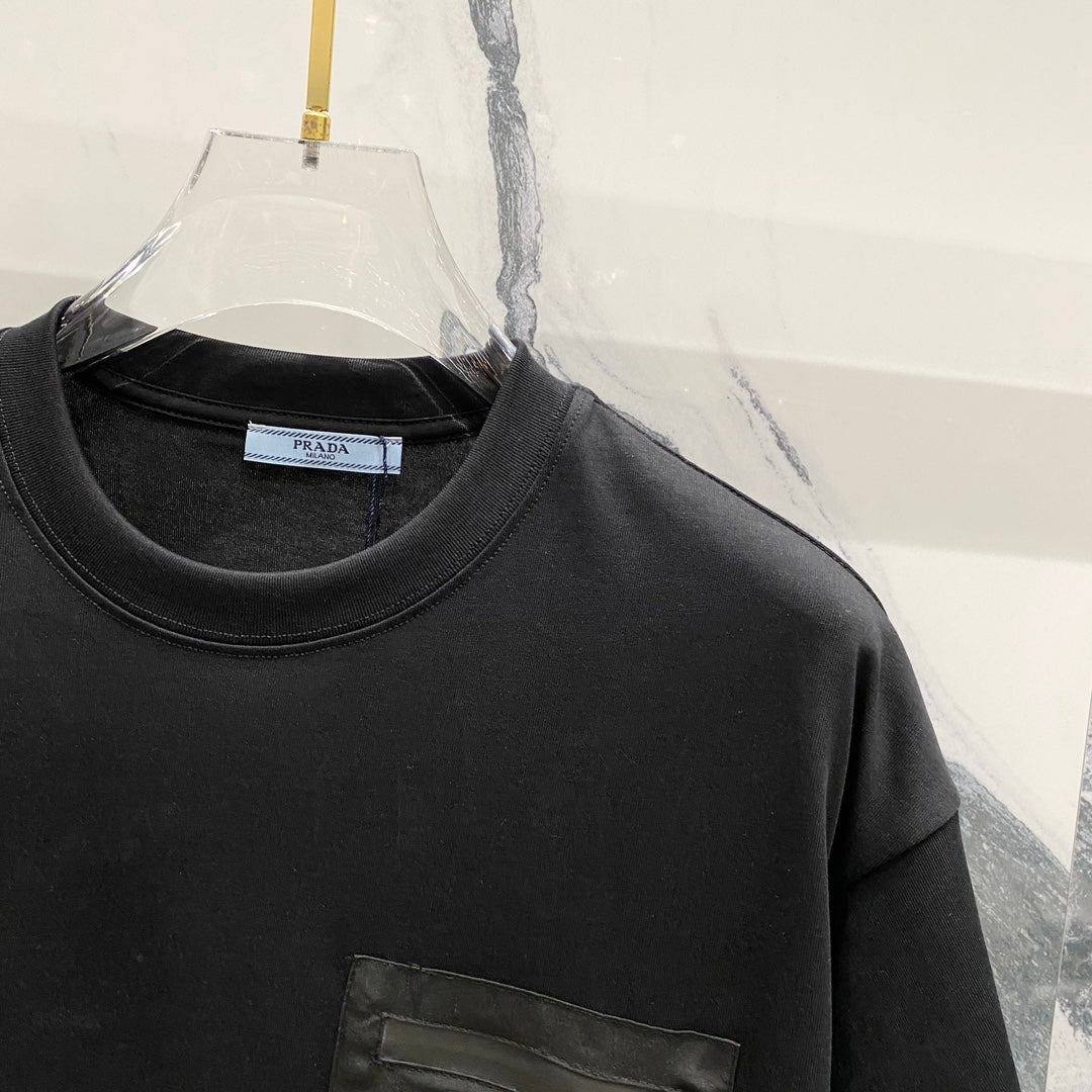 LuxluxHouse Best Quality Clothes T-shirt Prada