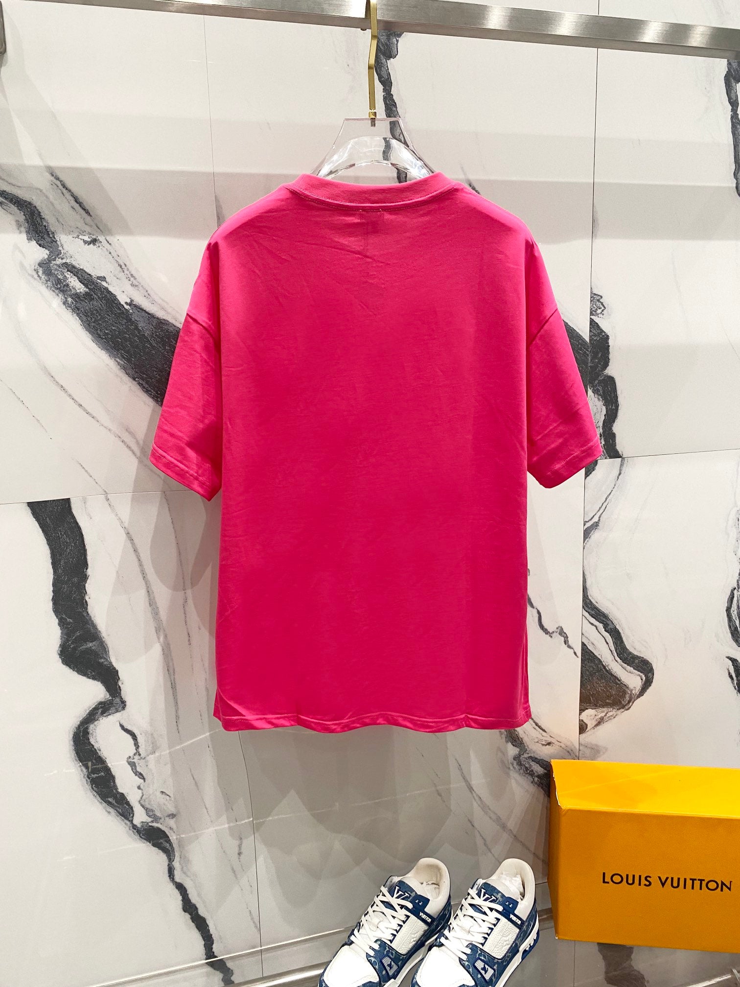 LuxluxHouse Best Quality Clothes T-shirt Loewe