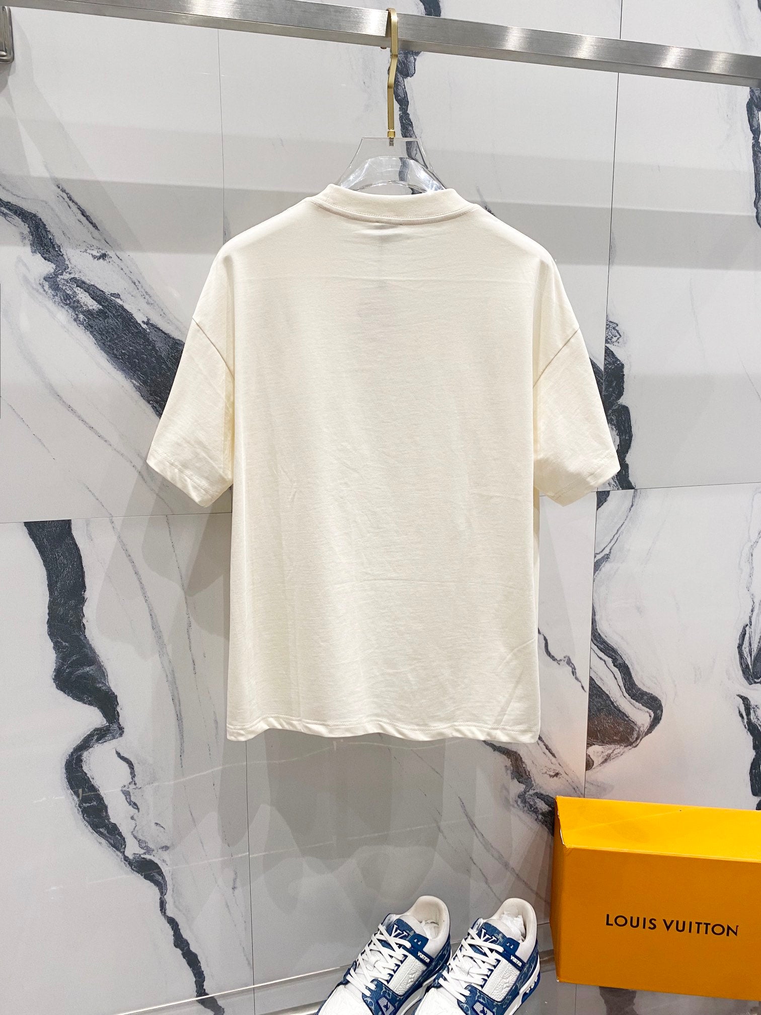 LuxluxHouse Best Quality Clothes T-shirt Loewe