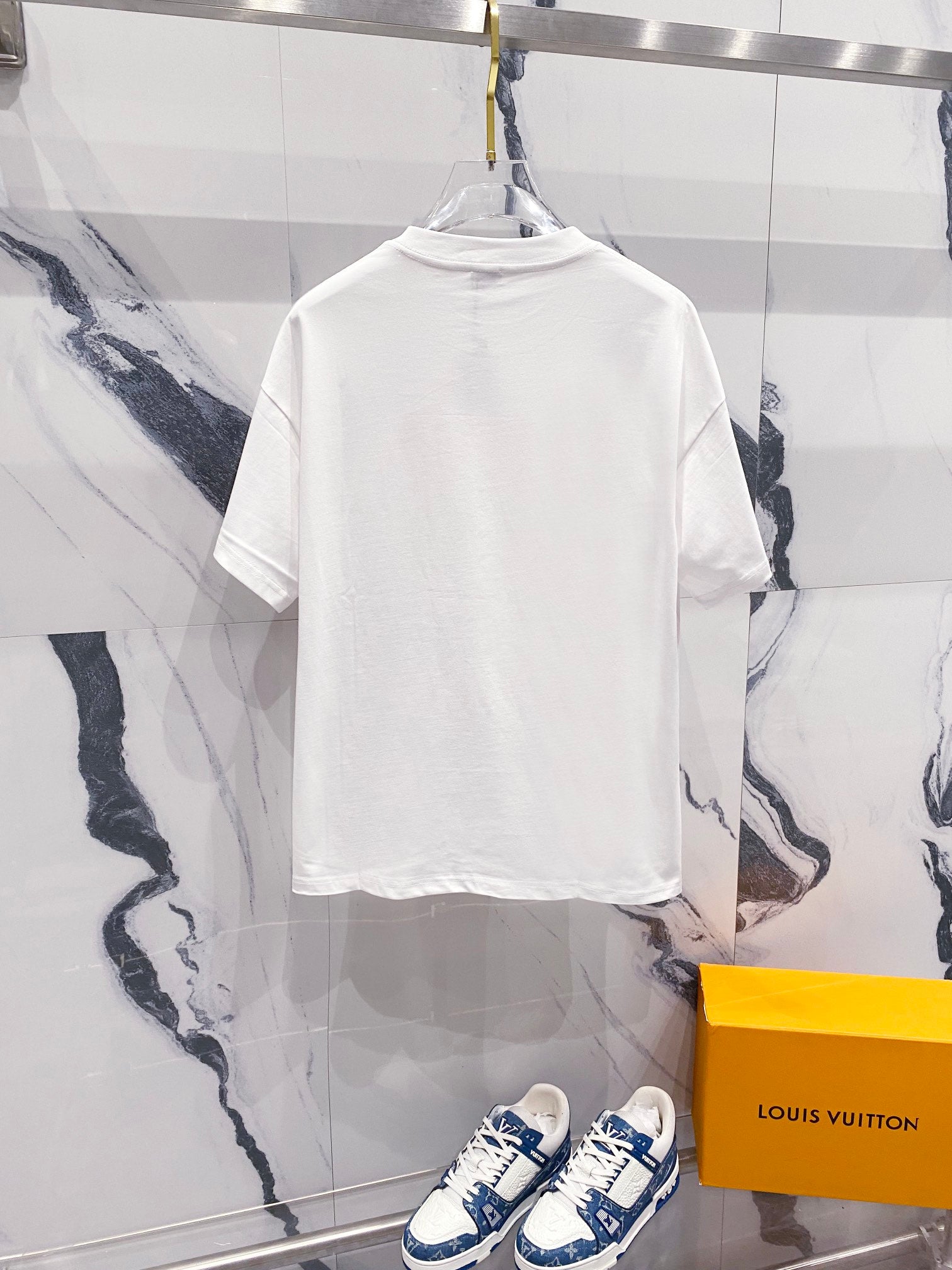 LuxluxHouse Best Quality Clothes T-shirt Loewe