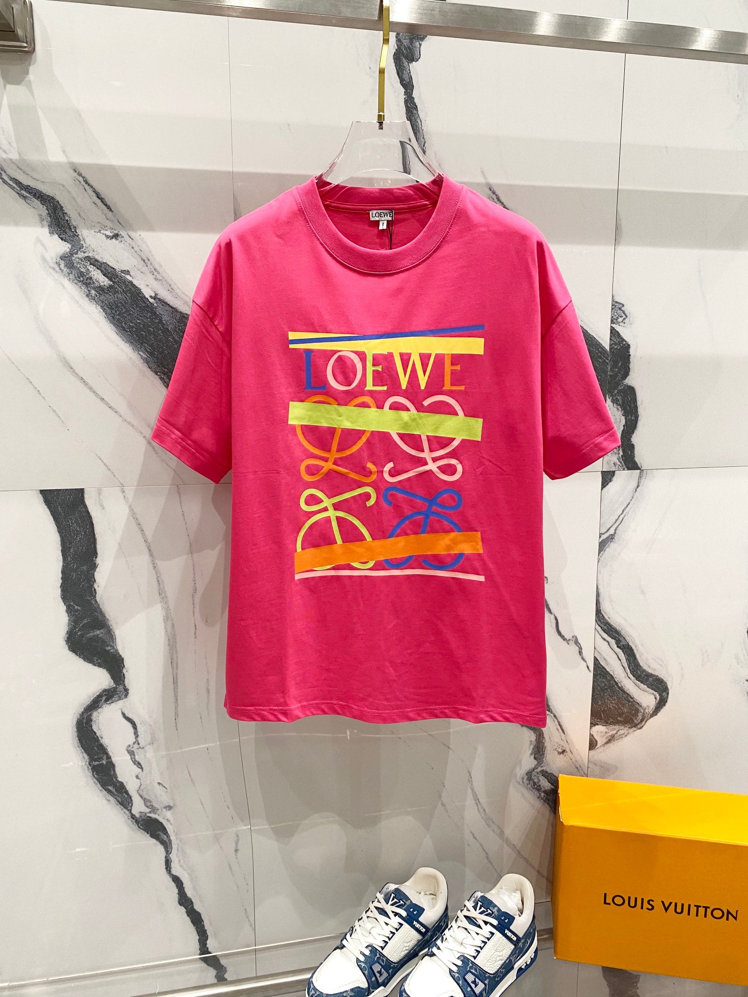 LuxluxHouse Best Quality Clothes T-shirt Loewe