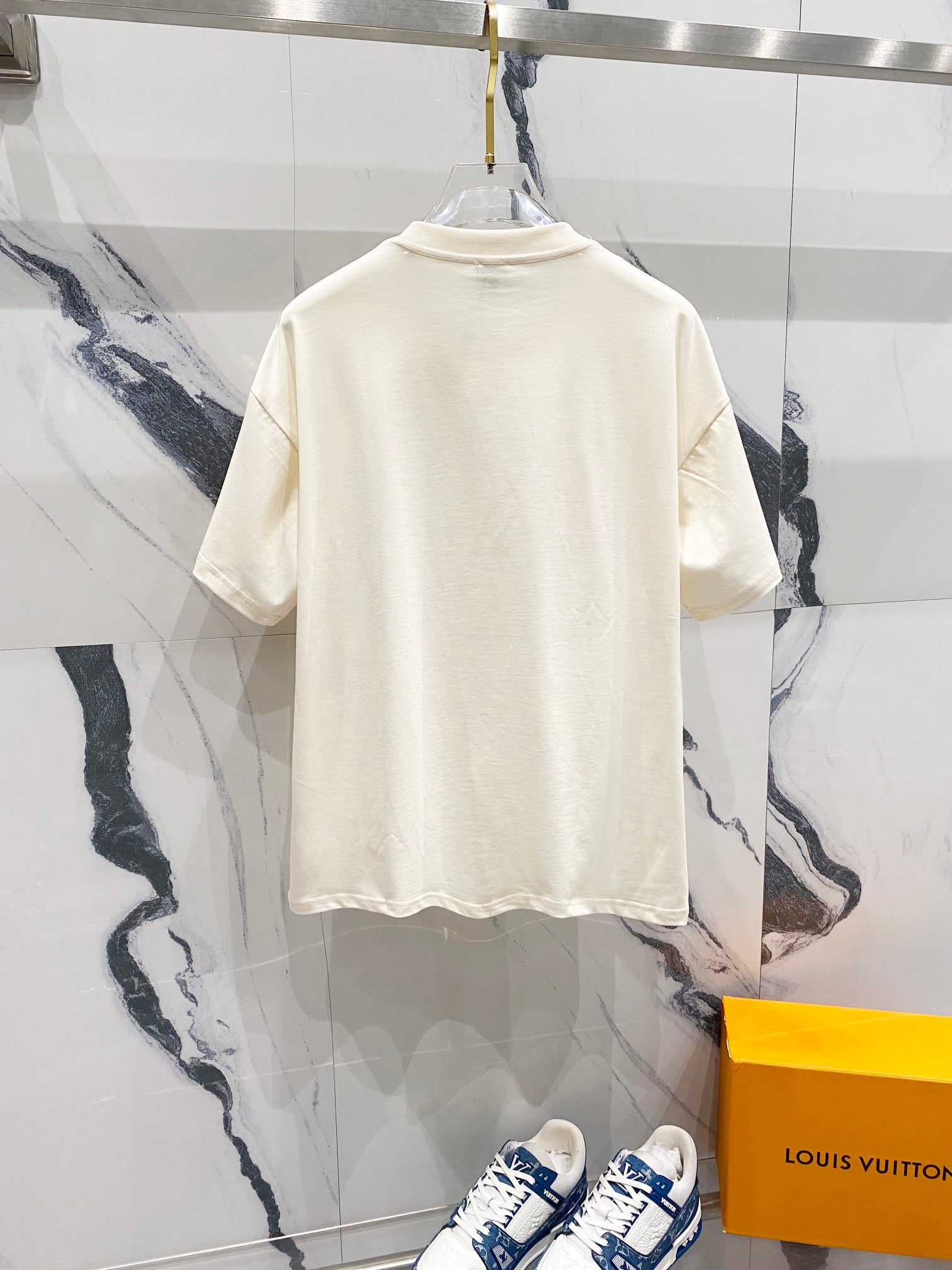 LuxluxHouse Best Quality Clothes T-shirt Loewe