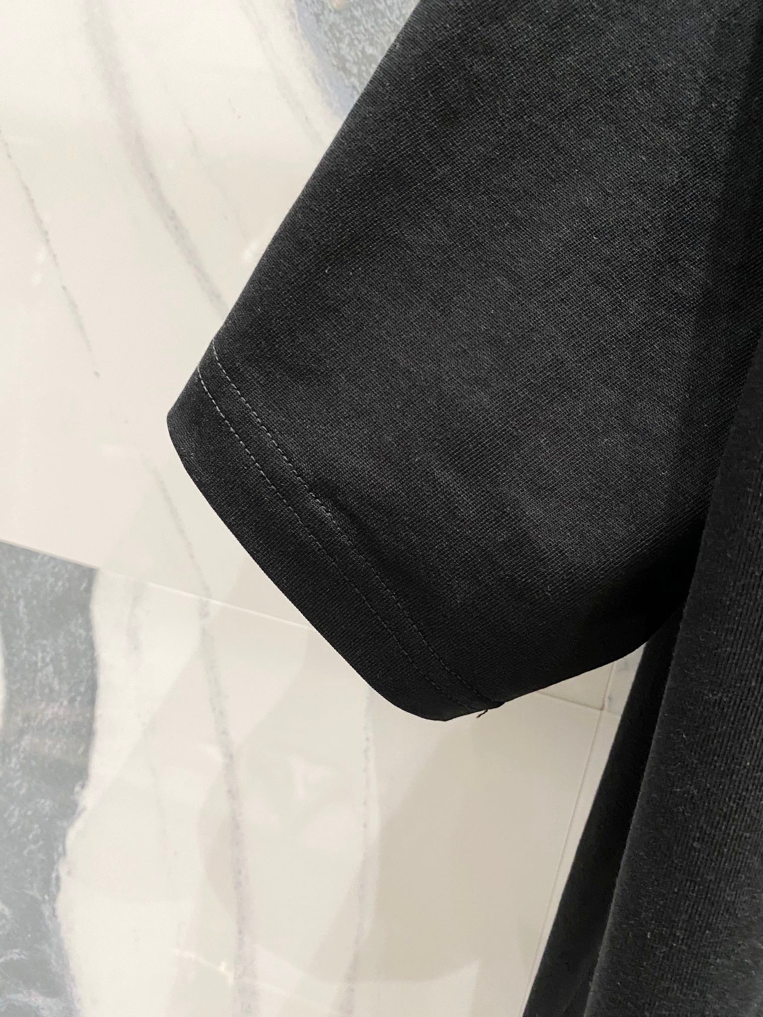 LuxluxHouse Best Quality Clothes Fendi T-shirt