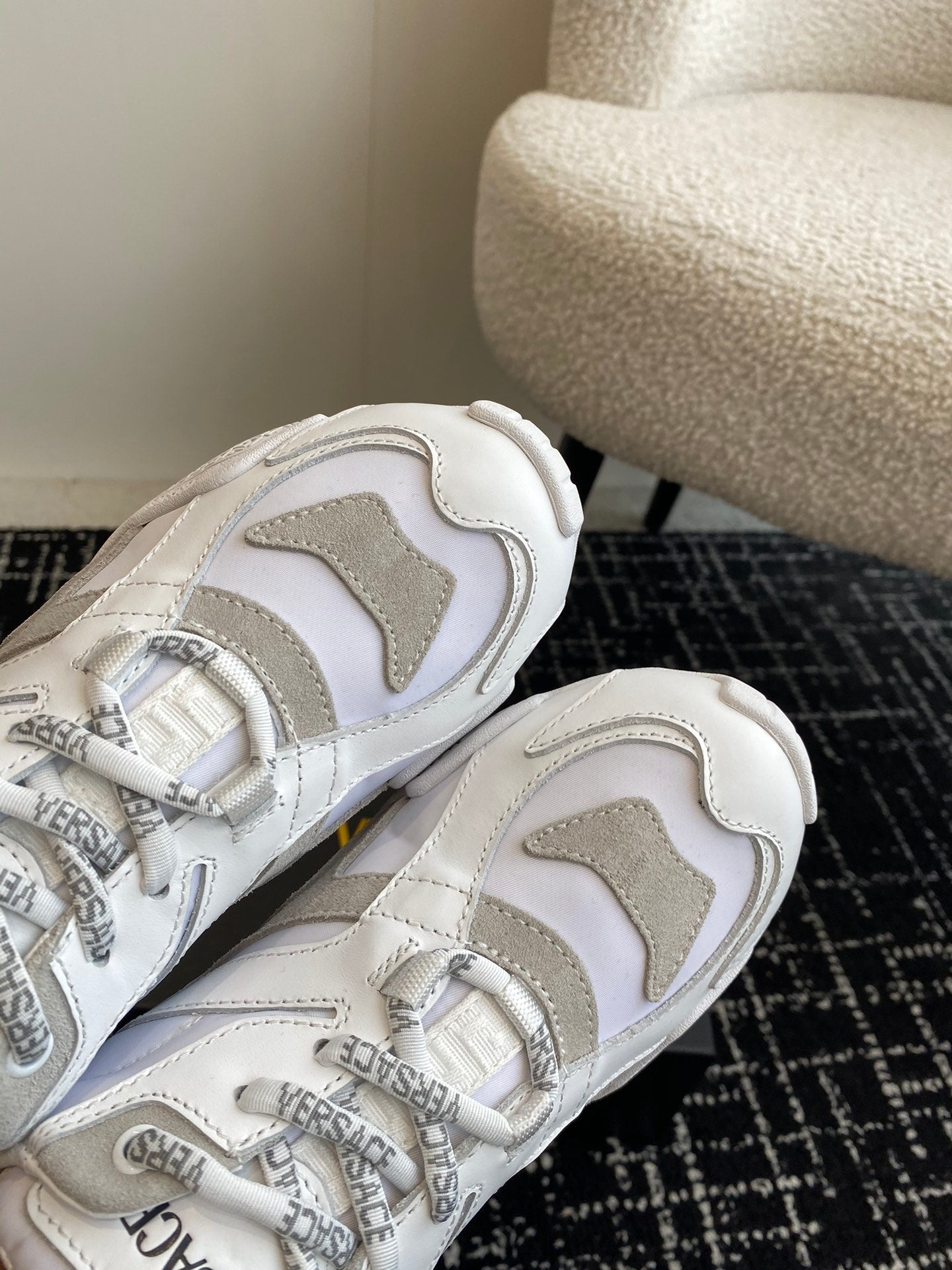 LuxluxHouse Best Quality Shoes Versace