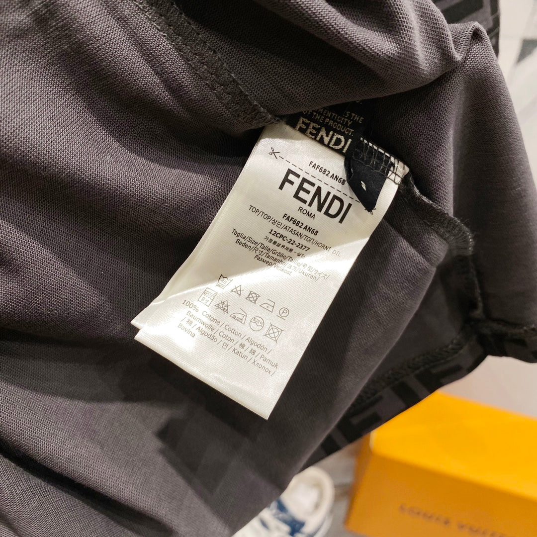 LuxluxHouse Best Quality Clothes Fendi T-shirt
