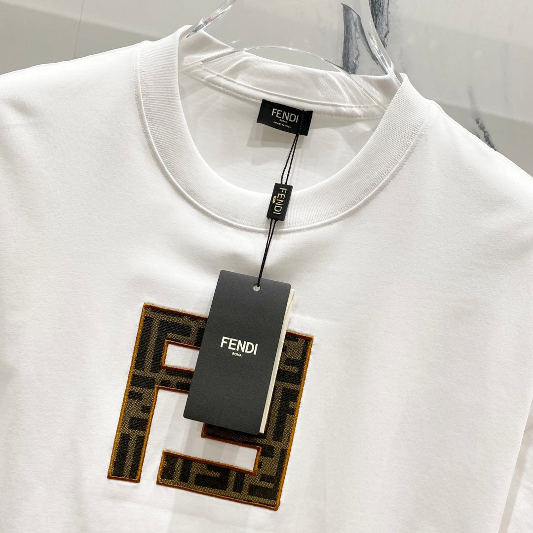 LuxluxHouse Best Quality Clothes Fendi T-shirt