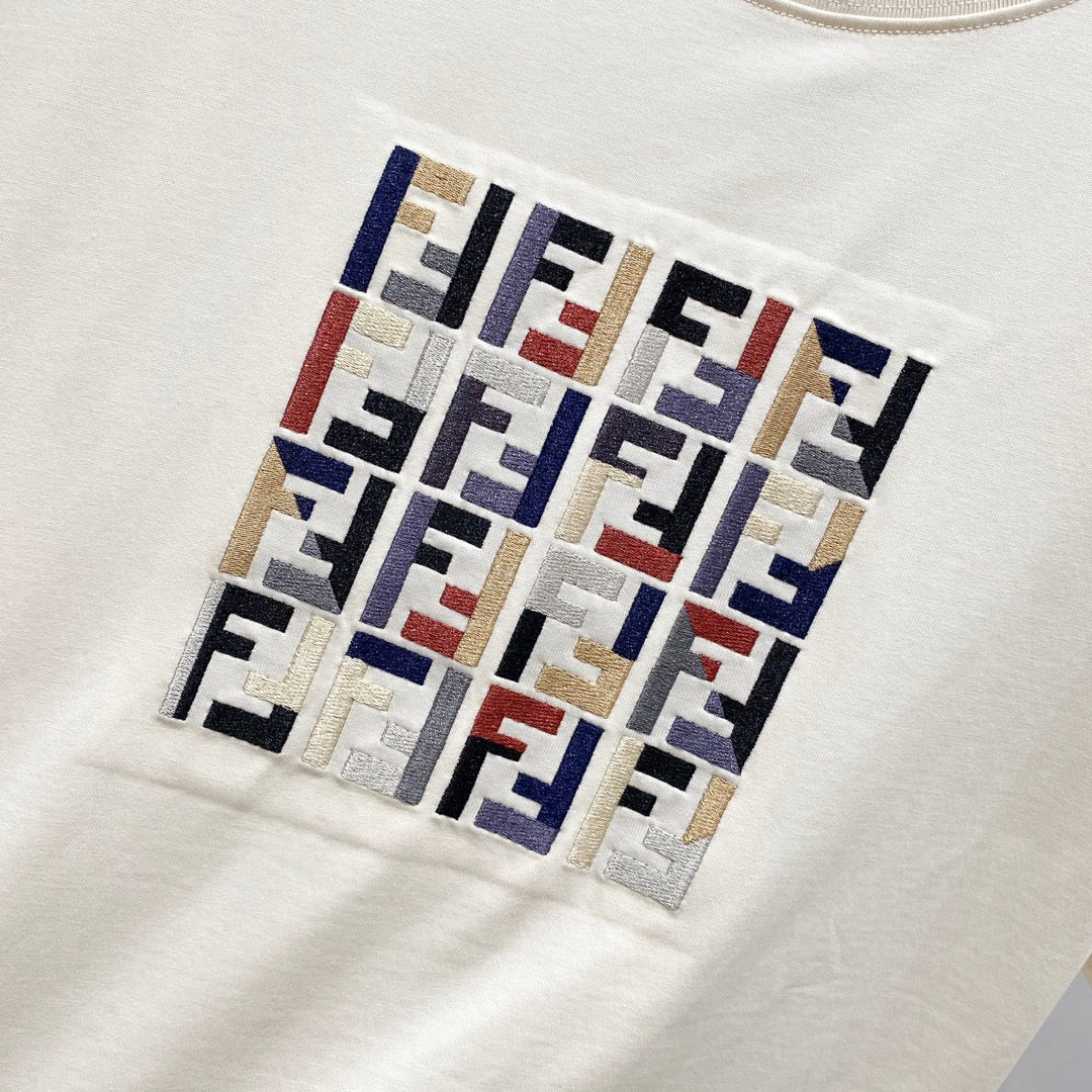 LuxluxHouse Best Quality Clothes Fendi T-shirt