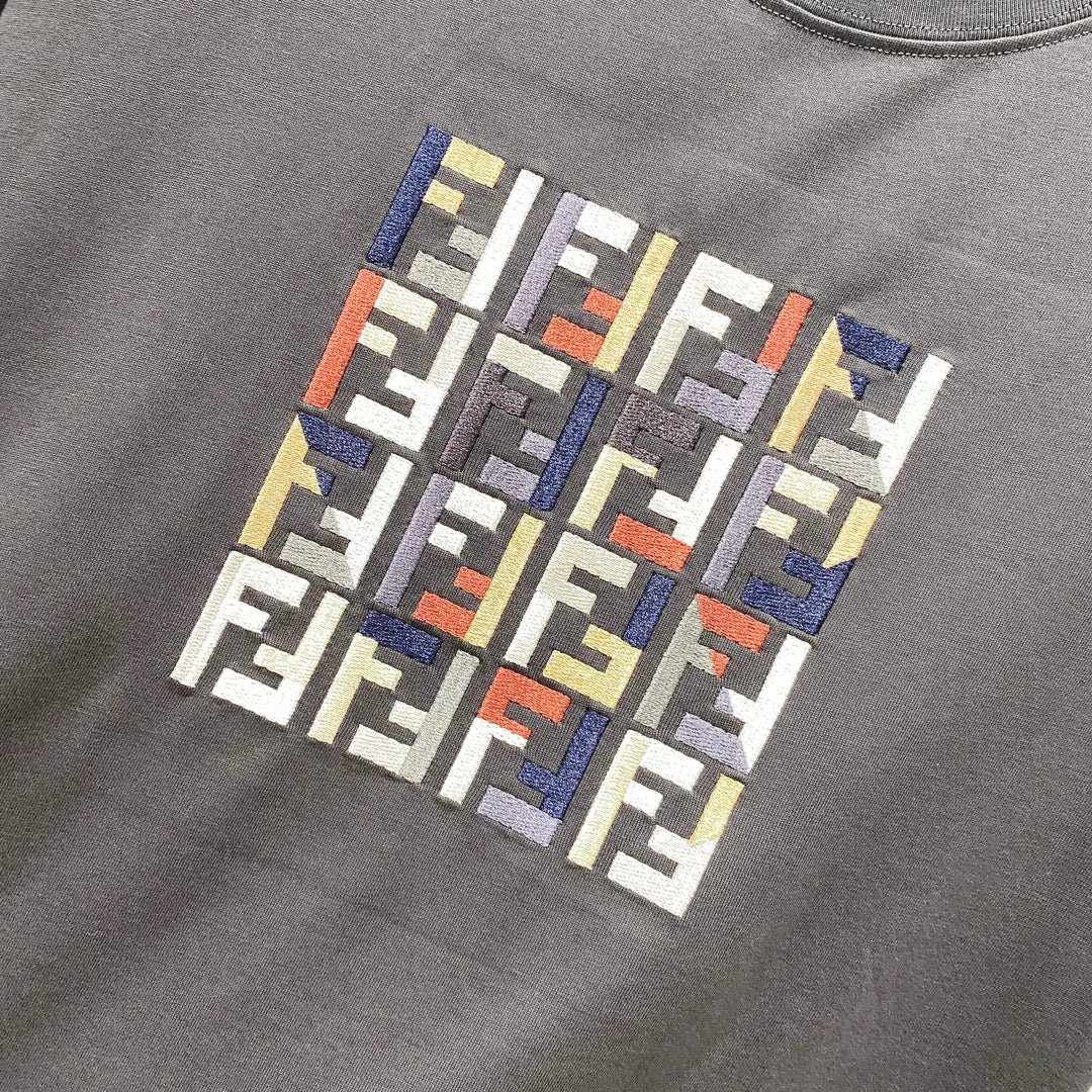 LuxluxHouse Best Quality Clothes Fendi T-shirt