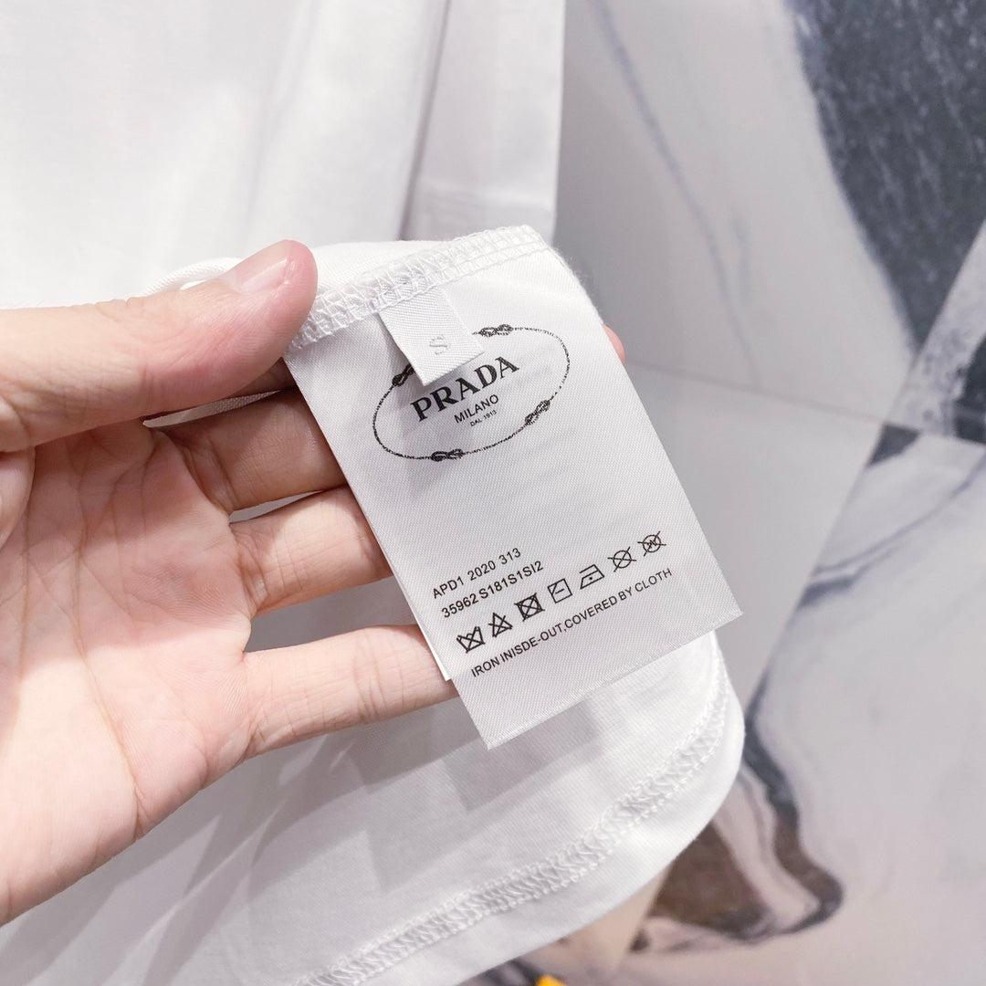 LuxluxHouse Best Quality Clothes T-shirt Prada