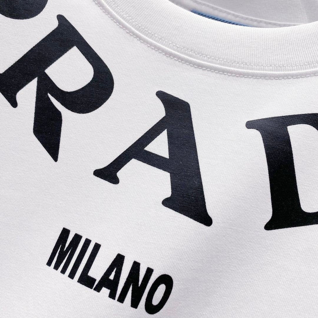 LuxluxHouse Best Quality Clothes T-shirt Prada