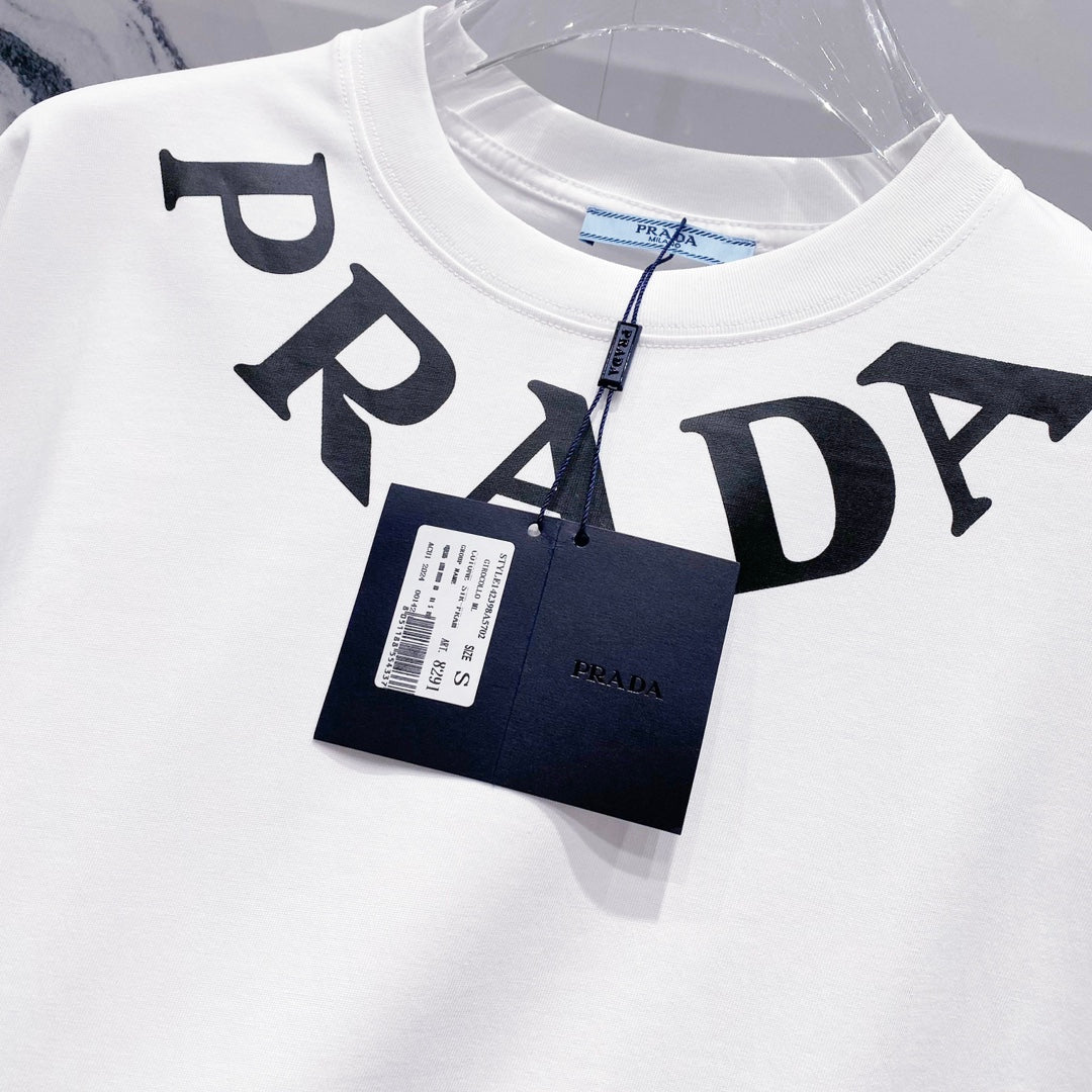 LuxluxHouse Best Quality Clothes T-shirt Prada