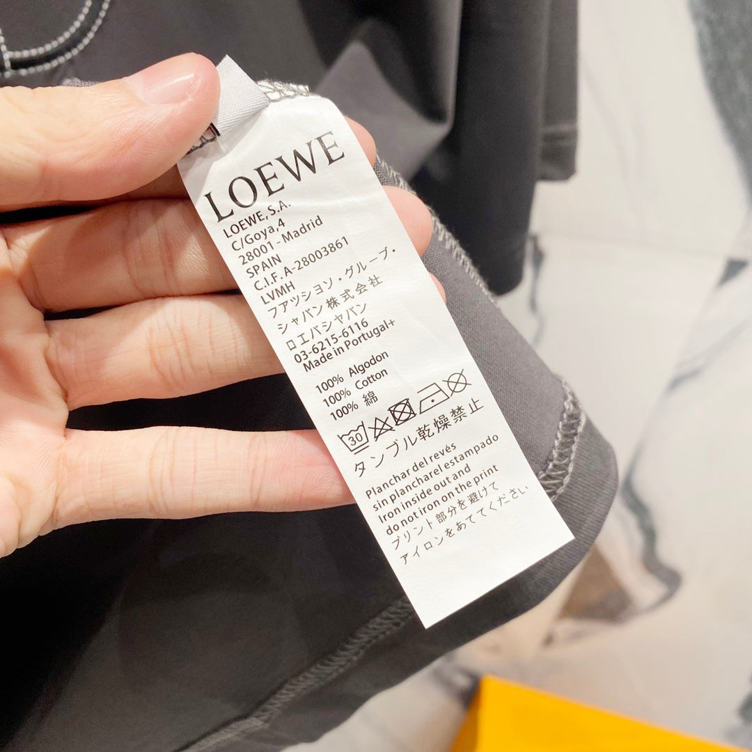 LuxluxHouse Best Quality Clothes T-shirt Loewe