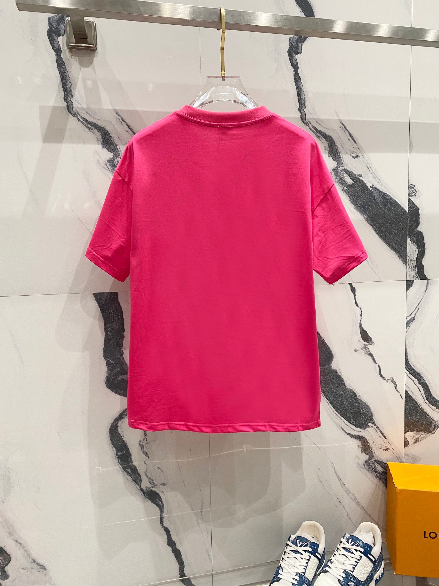 LuxluxHouse Best Quality Clothes T-shirt Loewe