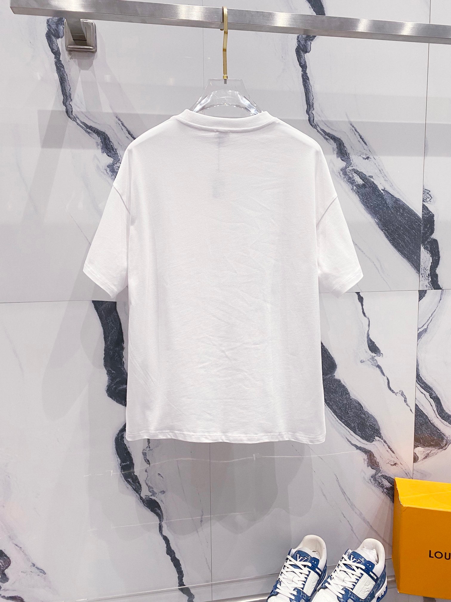 LuxluxHouse Best Quality Clothes T-shirt Loewe
