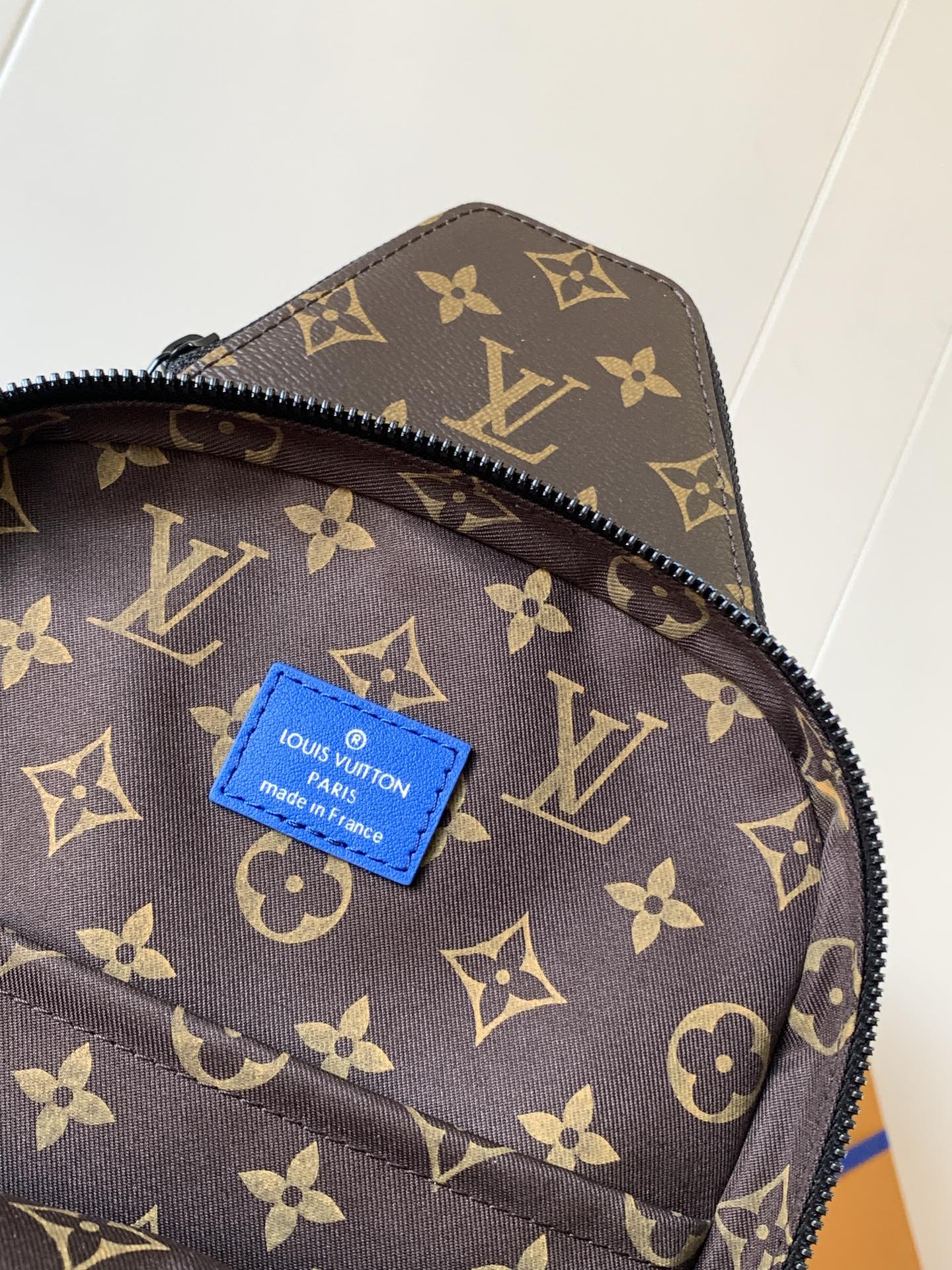 LuxluxHouse Best Quality Bags Louis Vuitton Men