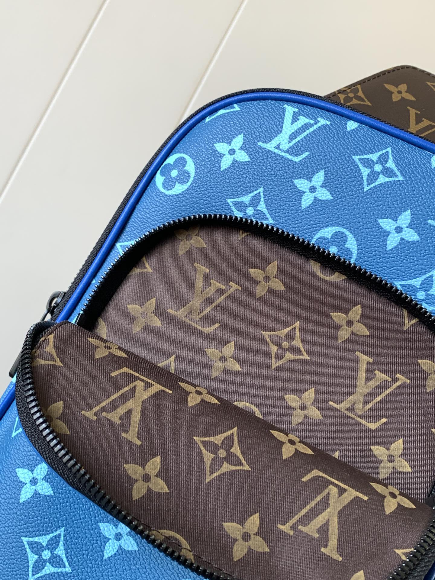 LuxluxHouse Best Quality Bags Louis Vuitton Men