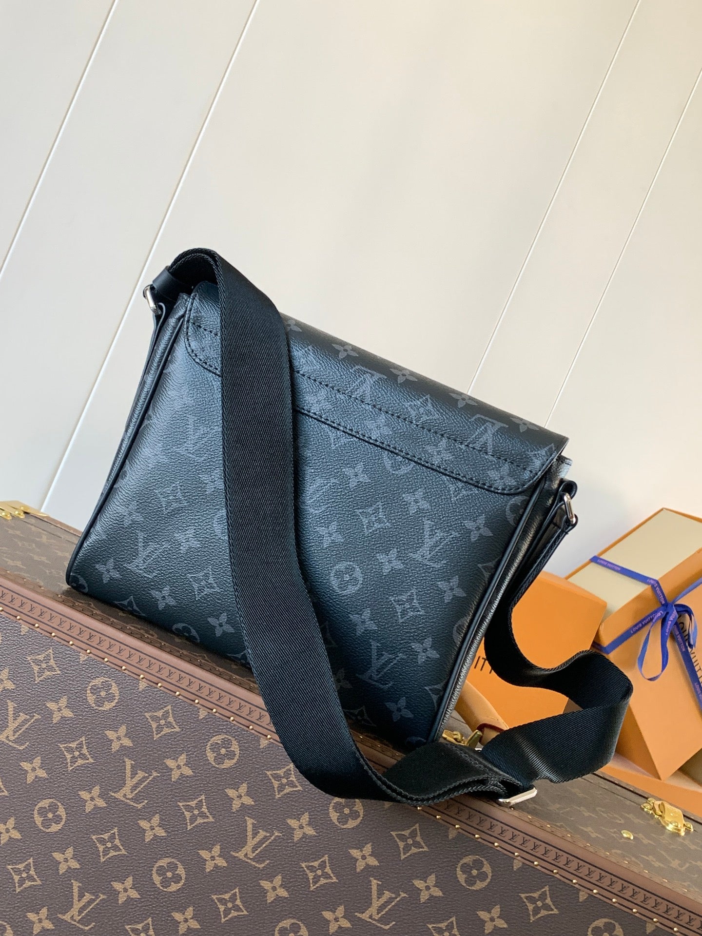 LuxluxHouse Best Quality Bags Louis Vuitton Men