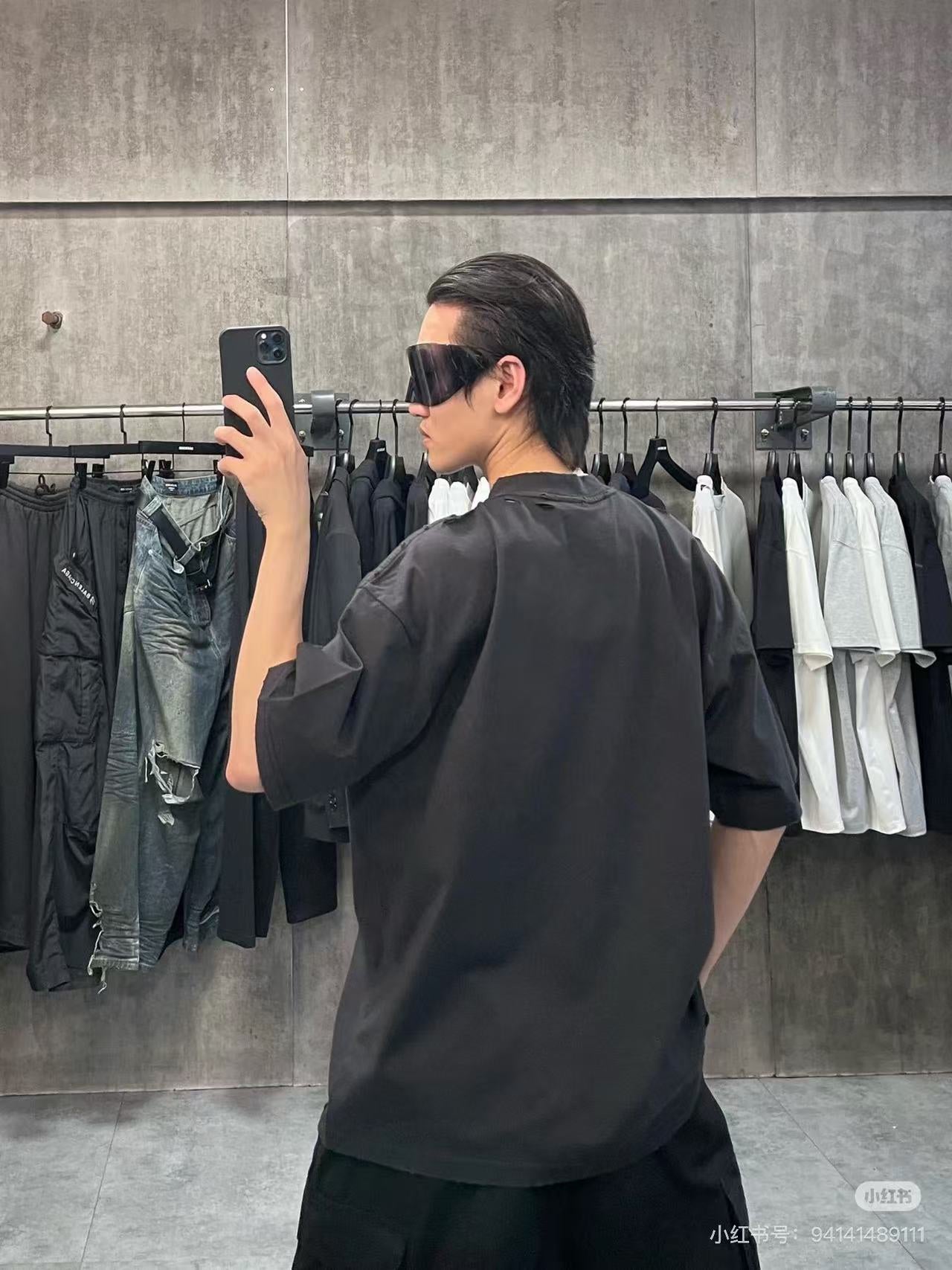LuxluxHouse Best Quality Clothes Balenciaga T-shirt