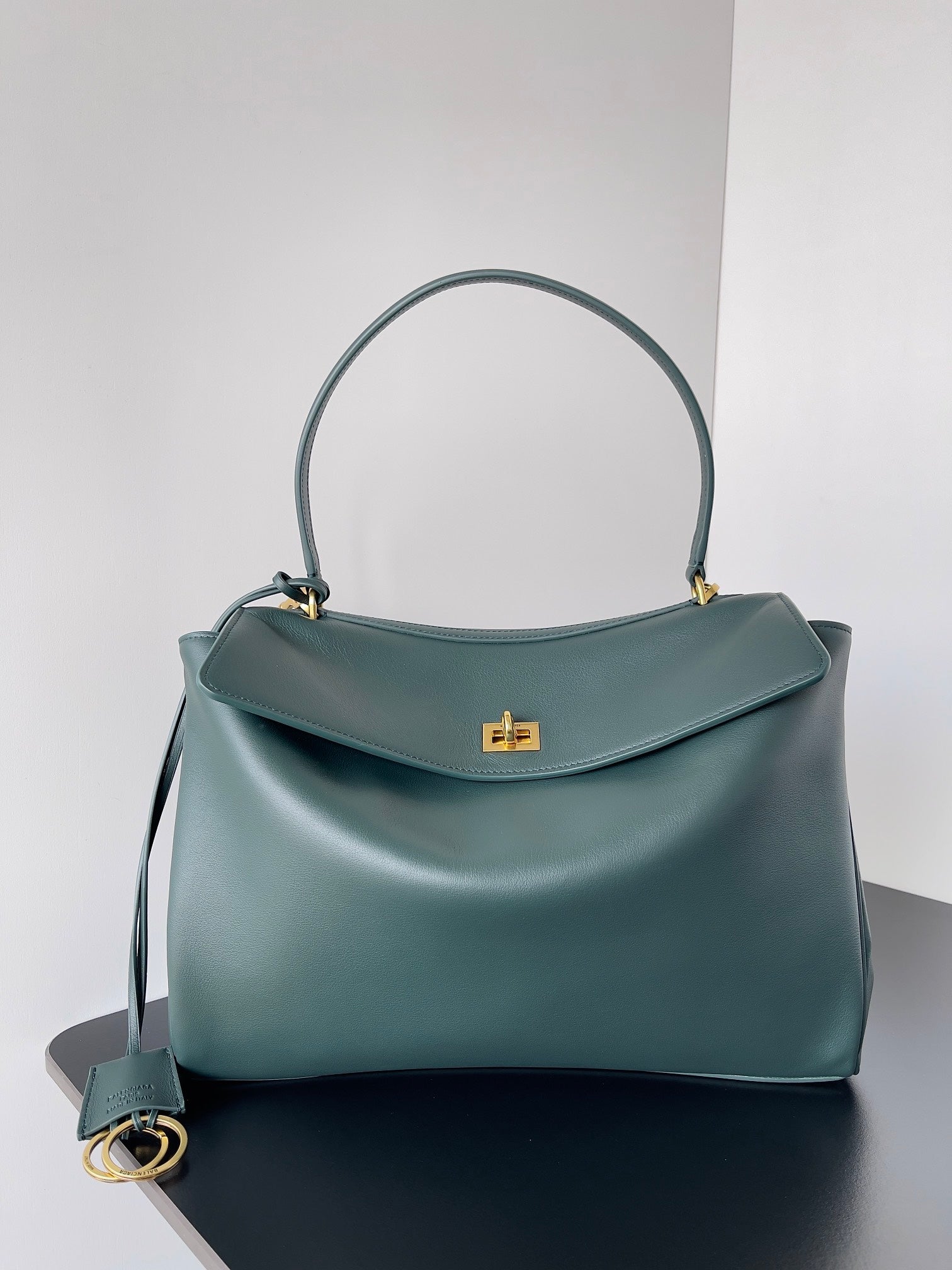 LuxluxHouse Best Quality Bags Balenciaga