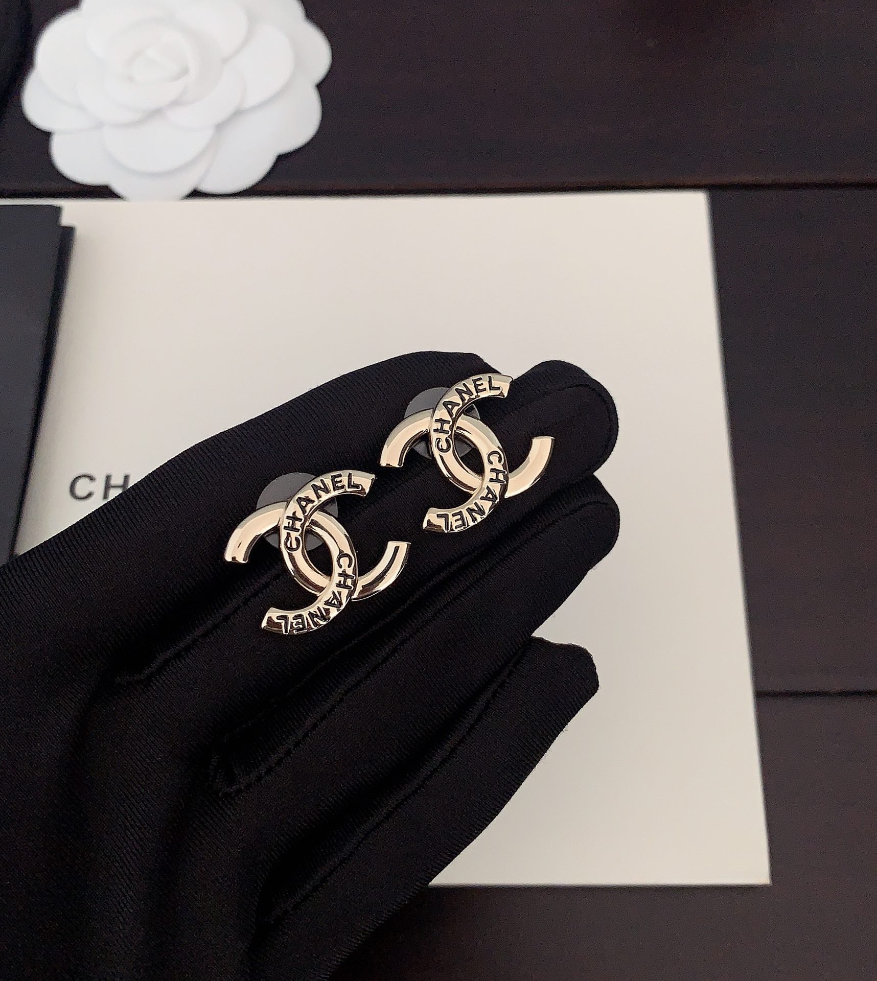 LuxluxHouse Best Quality Accessories Chanel