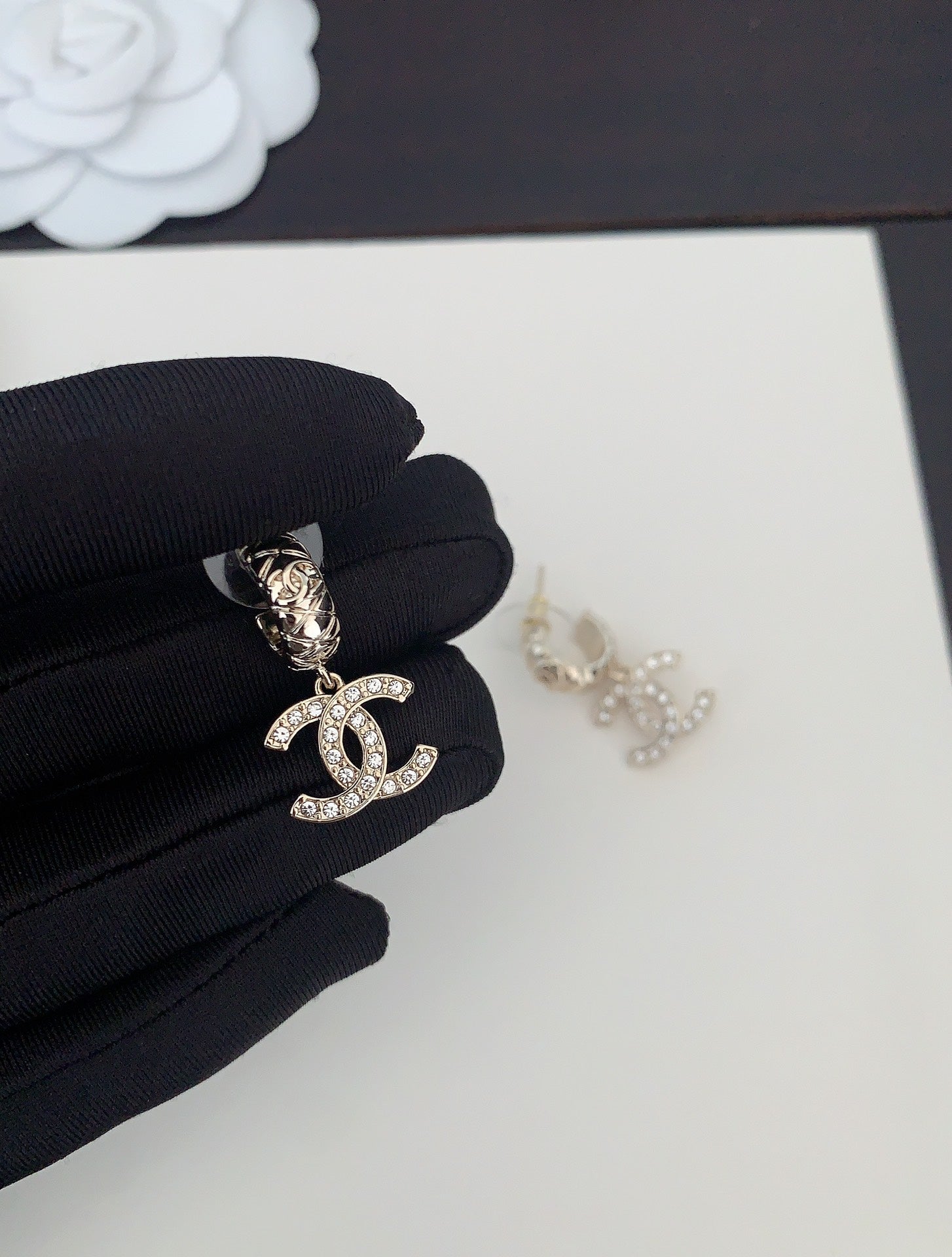 LuxluxHouse Best Quality Accessories Chanel