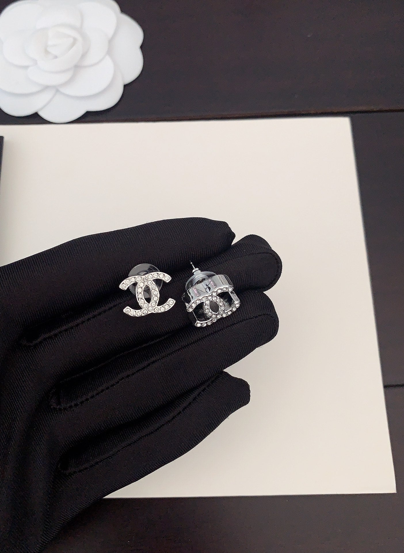LuxluxHouse Best Quality Accessories Chanel