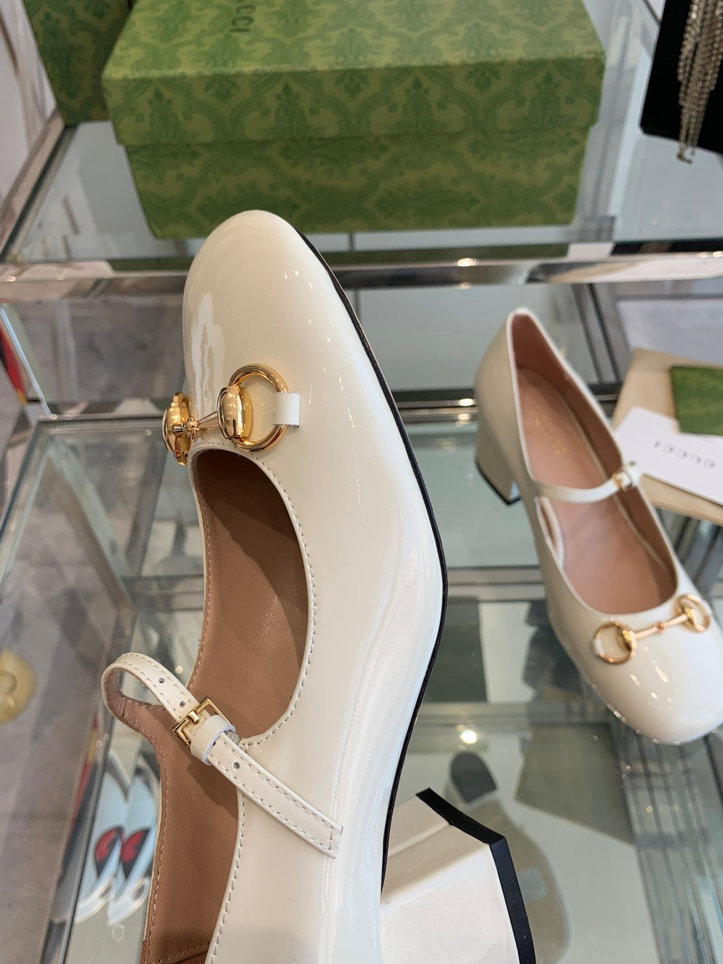 LuxluxHouse Best Quality Gucci Women Shoes