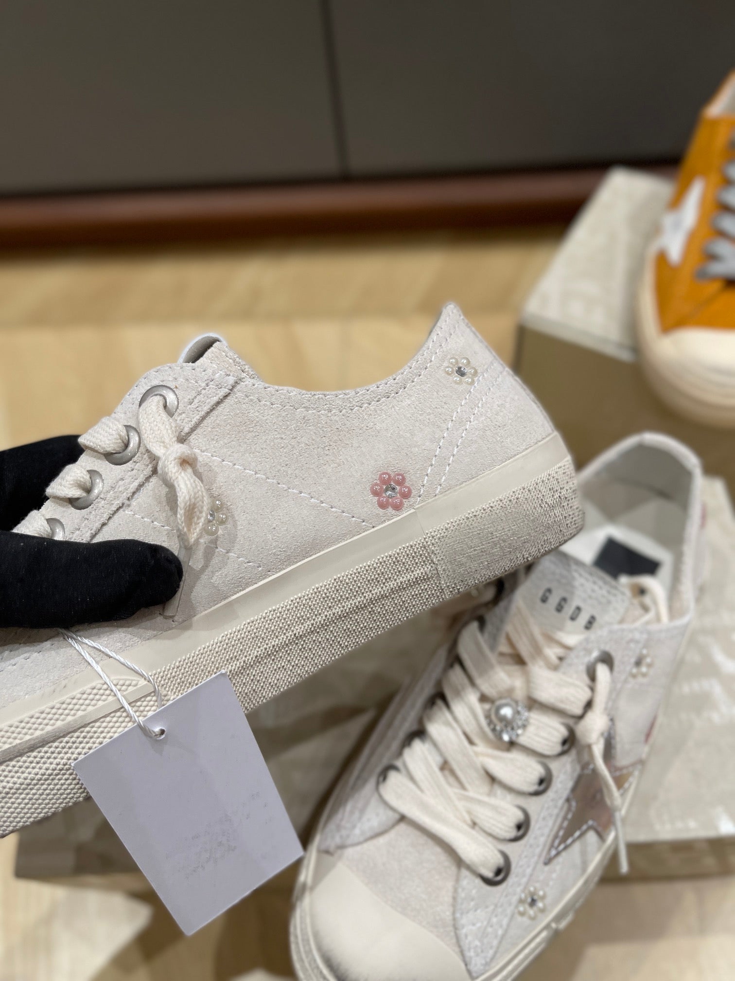 LuxluxHouse Best Quality Shoes Golden Goose