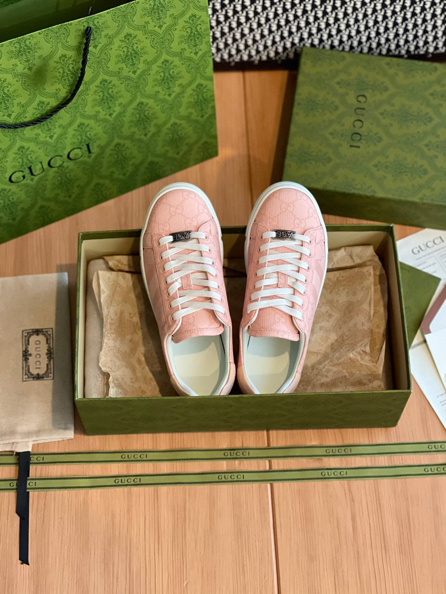 LuxluxHouse Best Quality Gucci Women Shoes