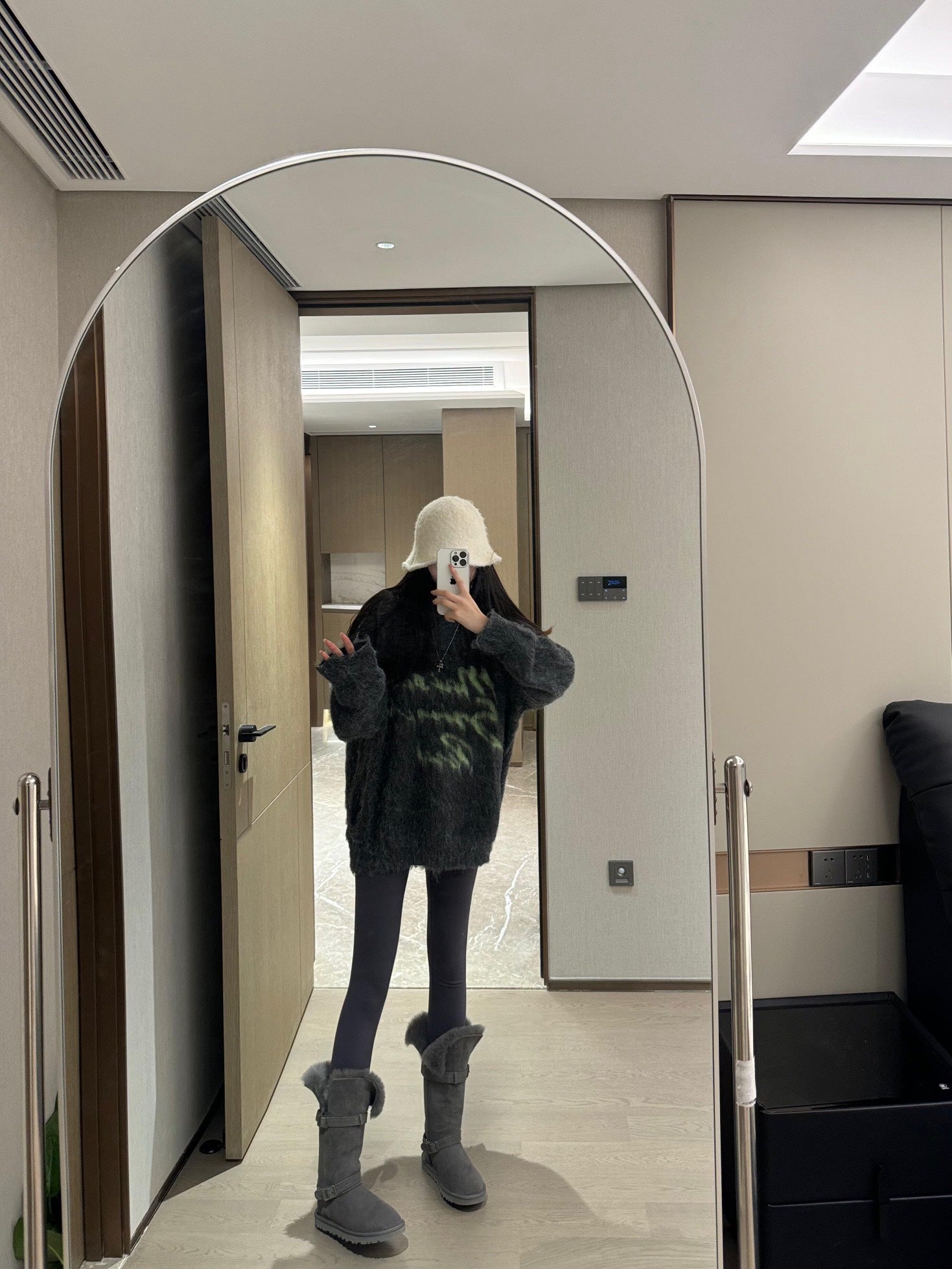 LuxluxHouse Best Quality Clothes Givenchy Hoodie & Sweater